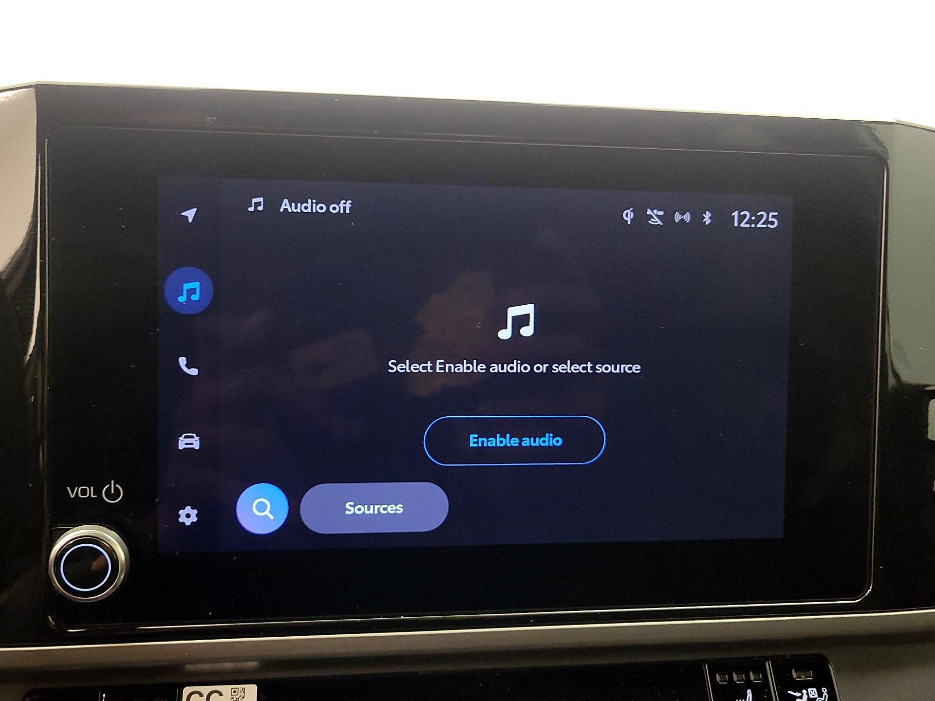 Thumbnail: 2025 Toyota Camry - 15