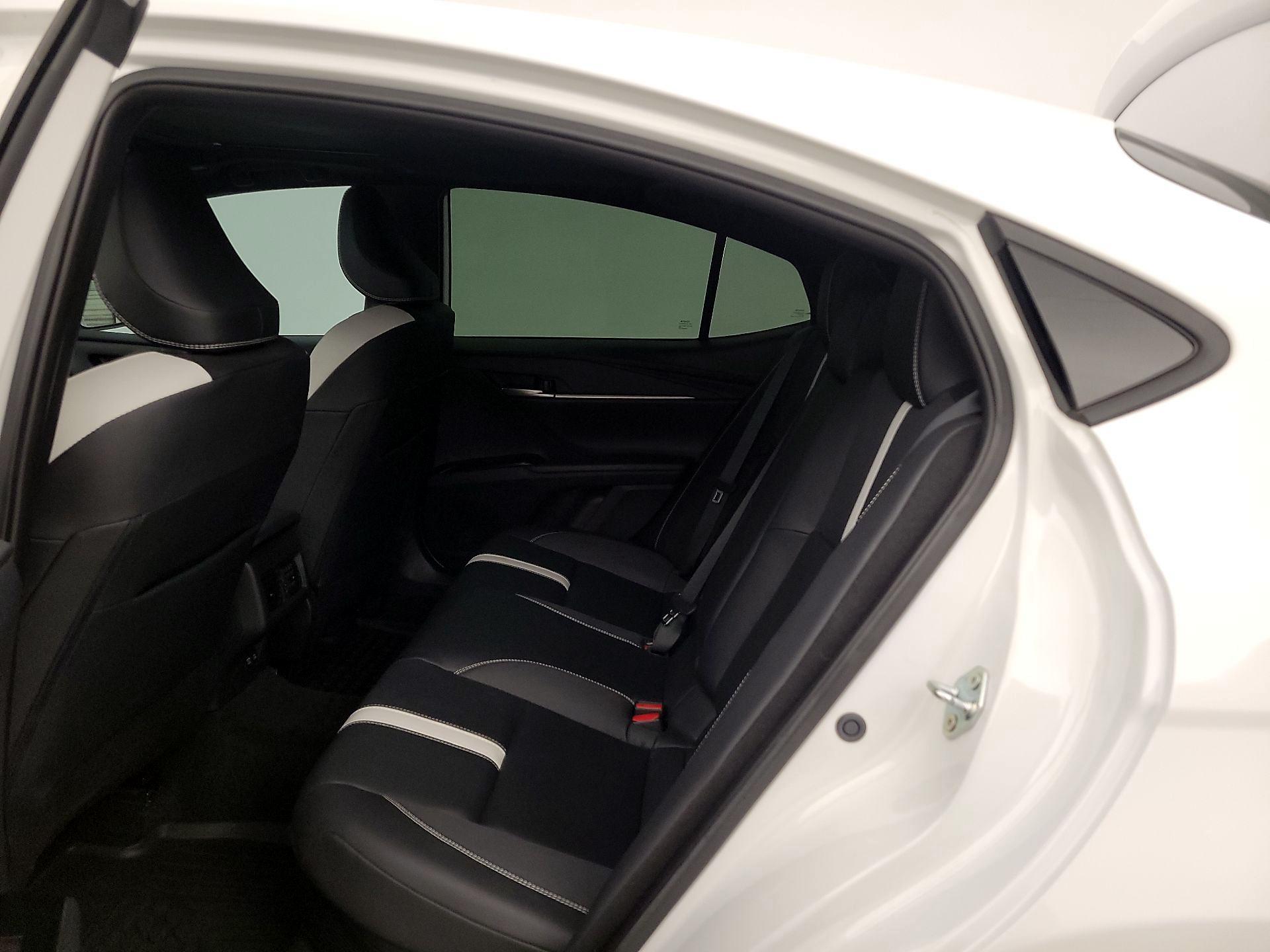 Thumbnail: 2025 Toyota Camry - 20