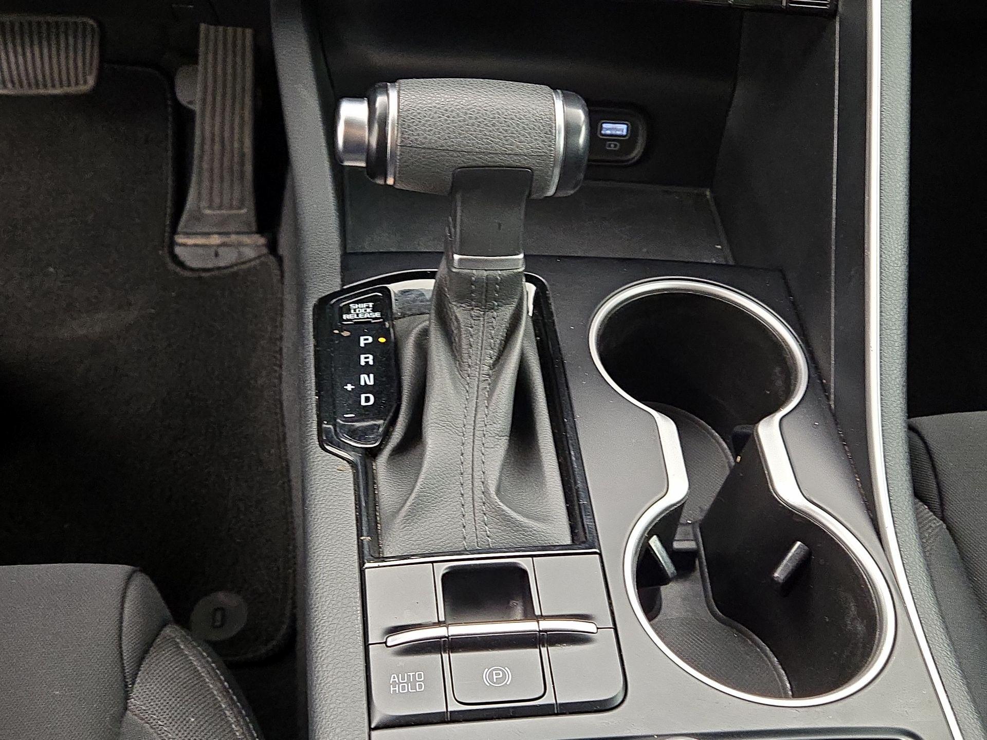 Thumbnail: 2022 Kia K5 - 17