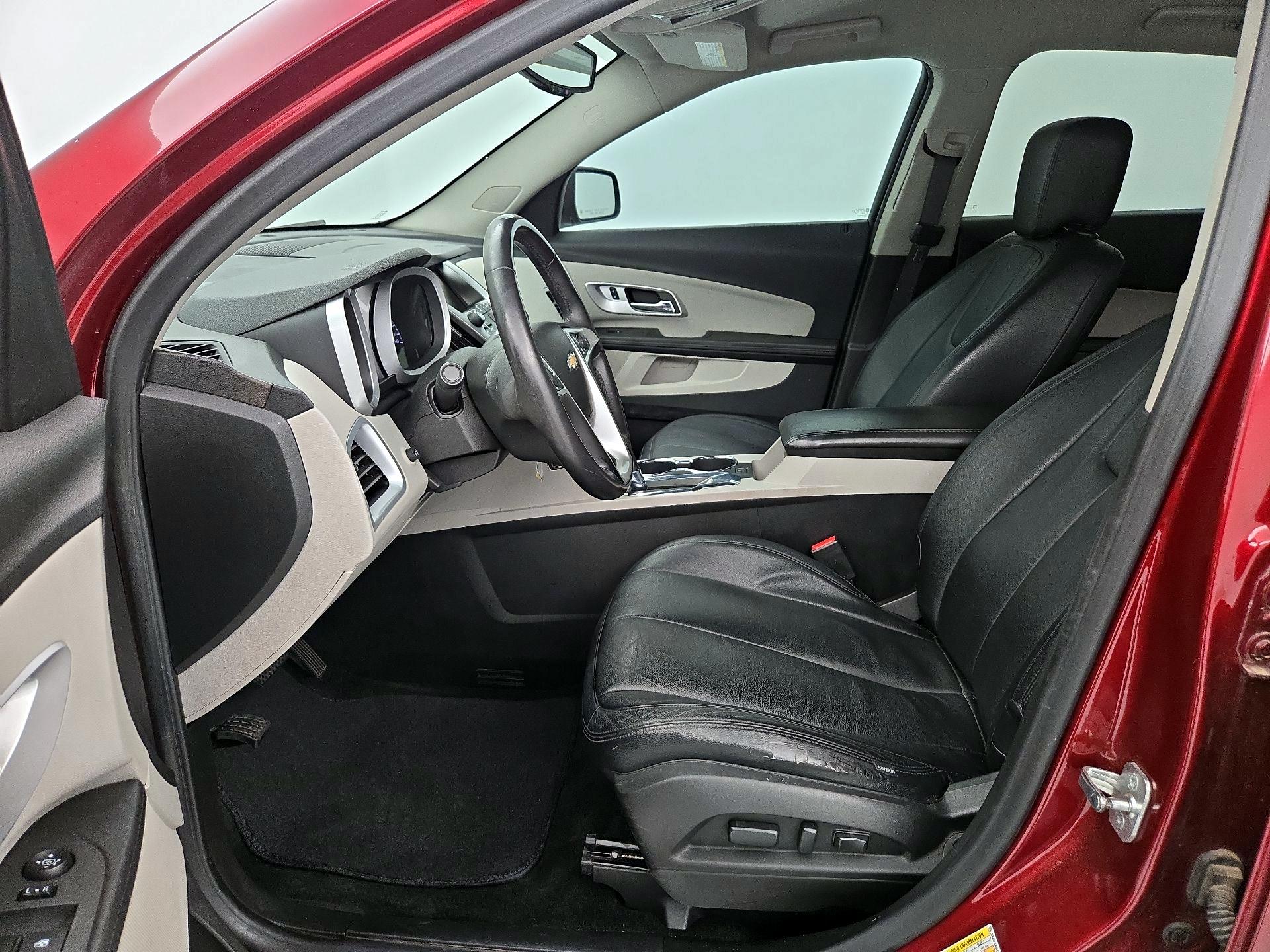 Thumbnail: 2017 Chevrolet Equinox - 11