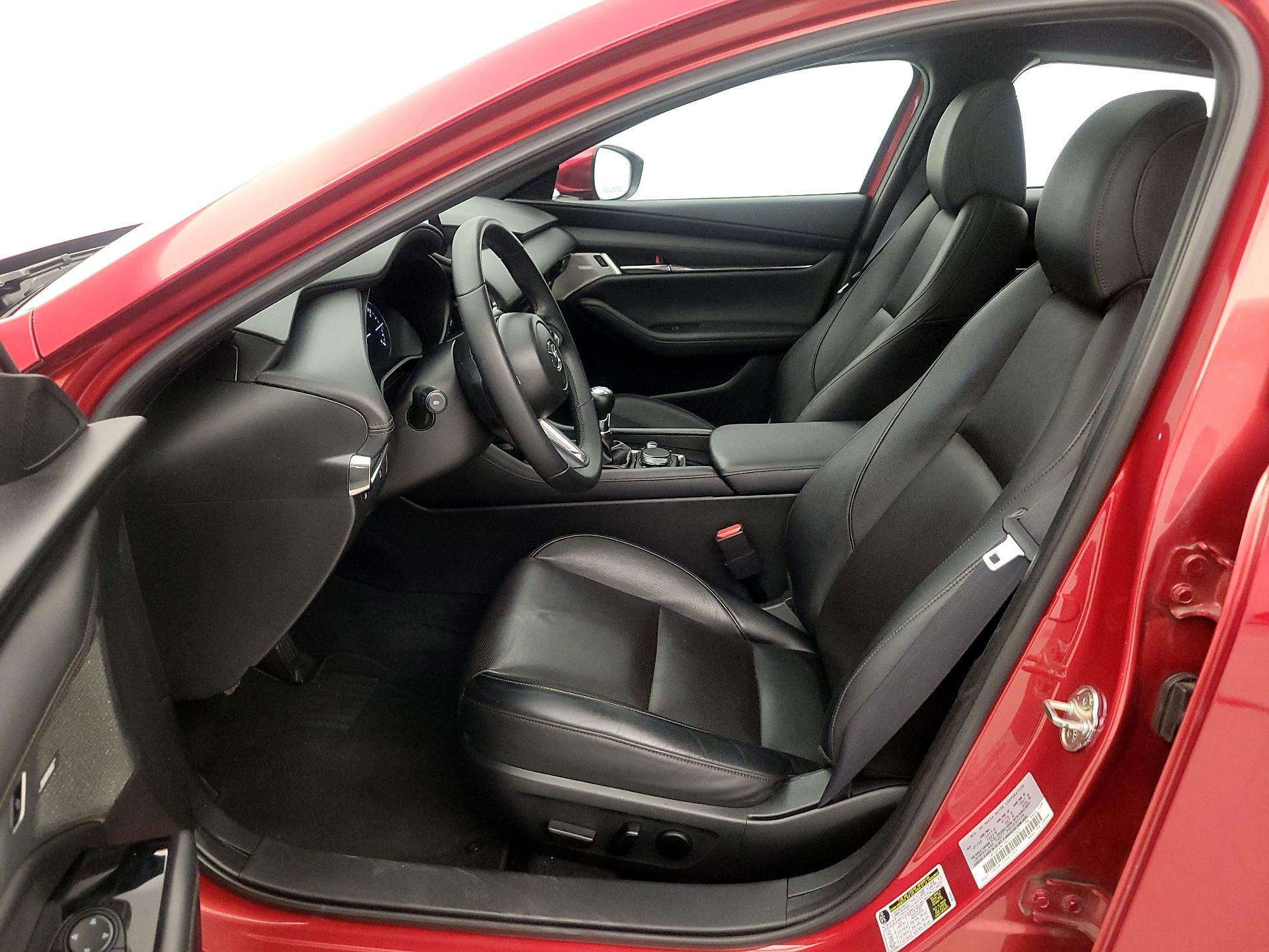 Thumbnail: 2022 Mazda Mazda3 - 11