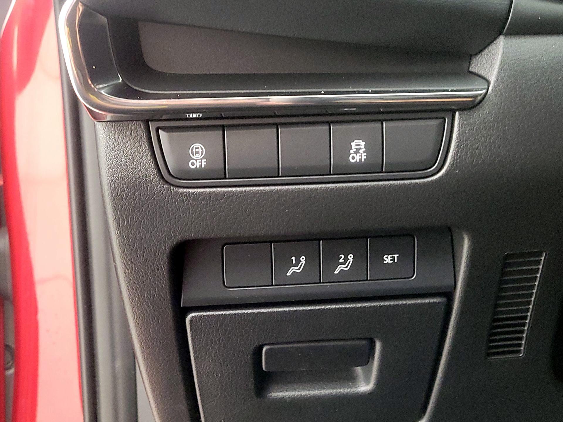 Thumbnail: 2022 Mazda Mazda3 - 13