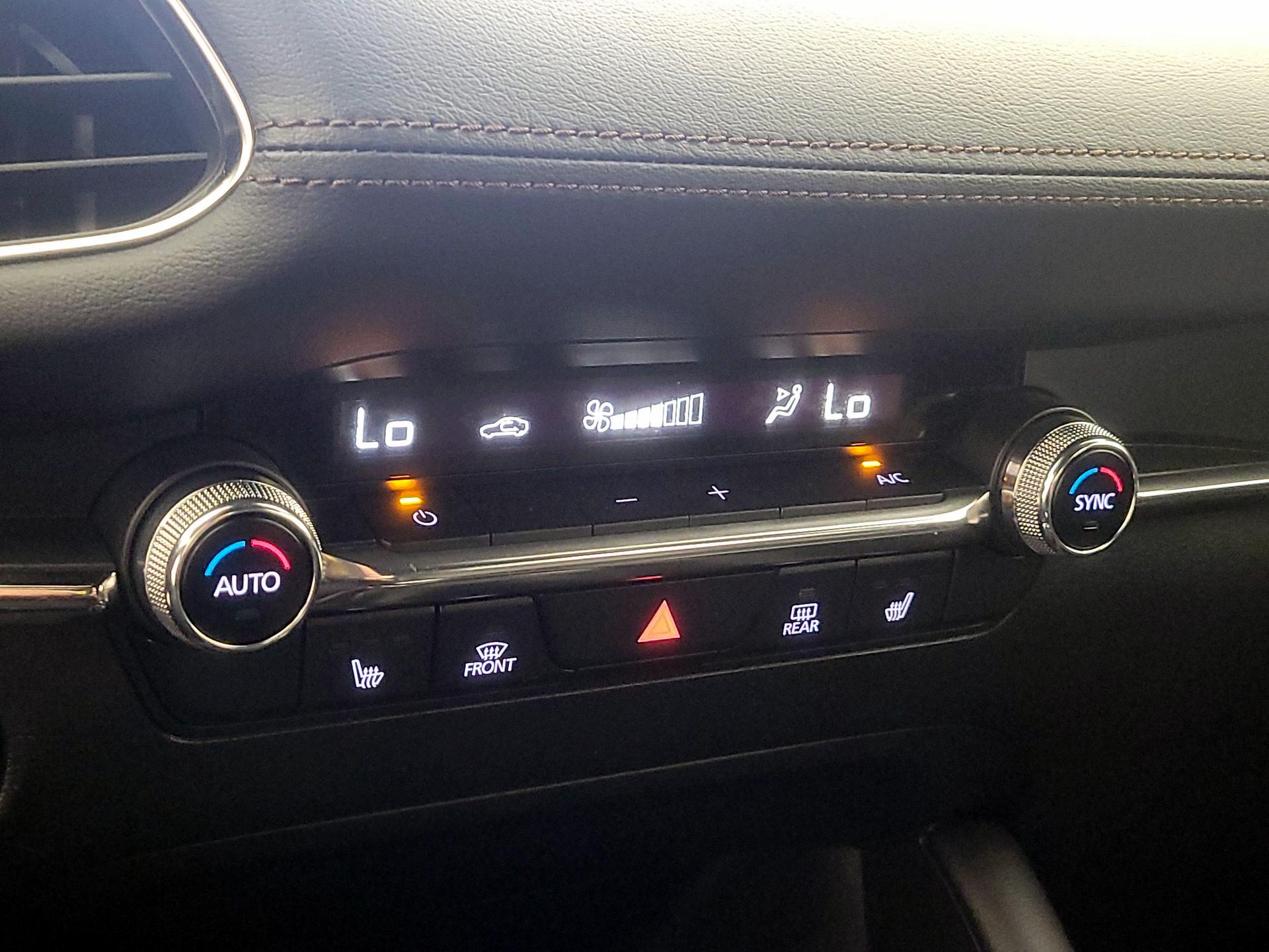 Thumbnail: 2022 Mazda Mazda3 - 17