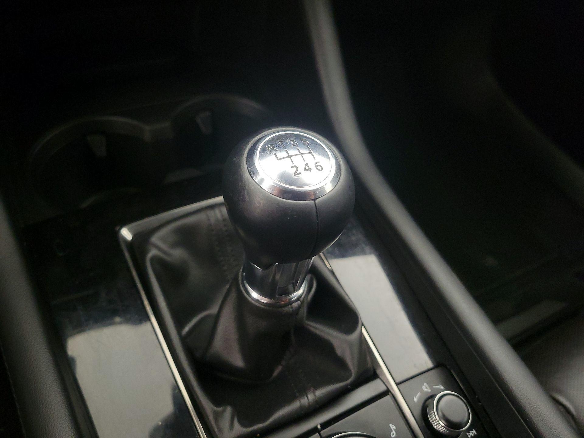 Thumbnail: 2022 Mazda Mazda3 - 18