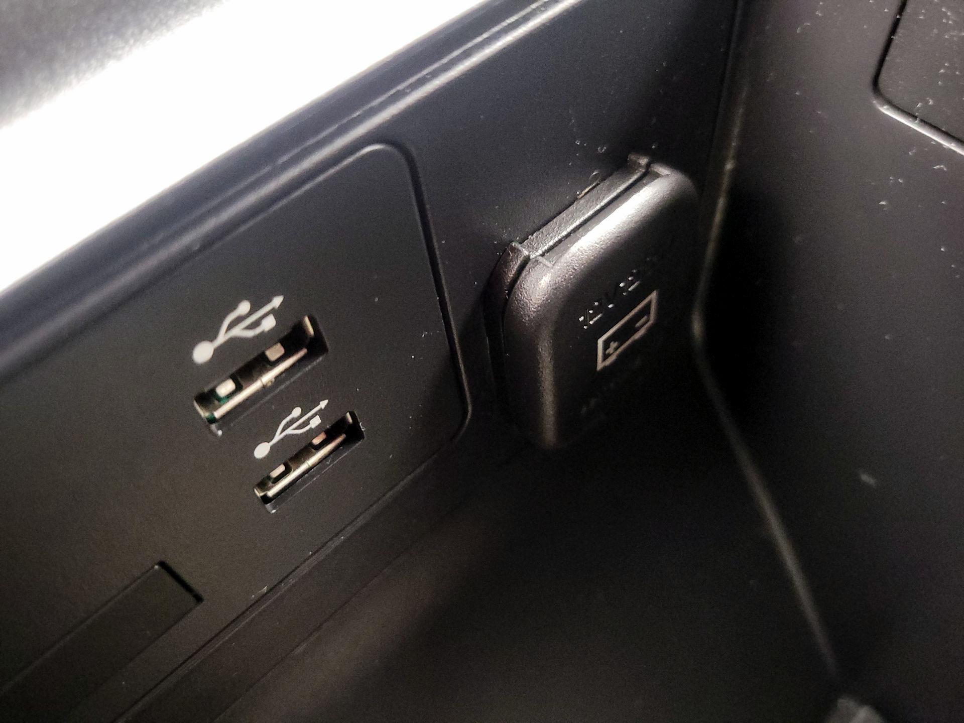 Thumbnail: 2022 Mazda Mazda3 - 19