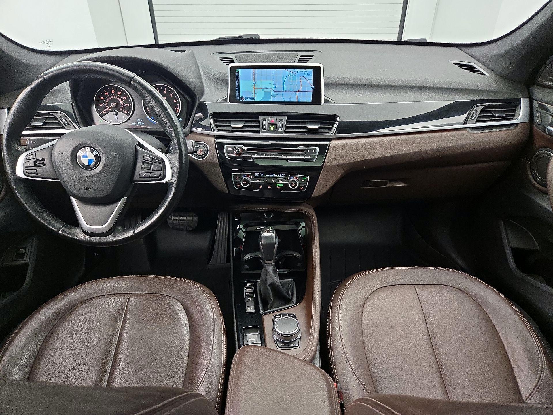 Thumbnail: 2016 BMW X1 - 9