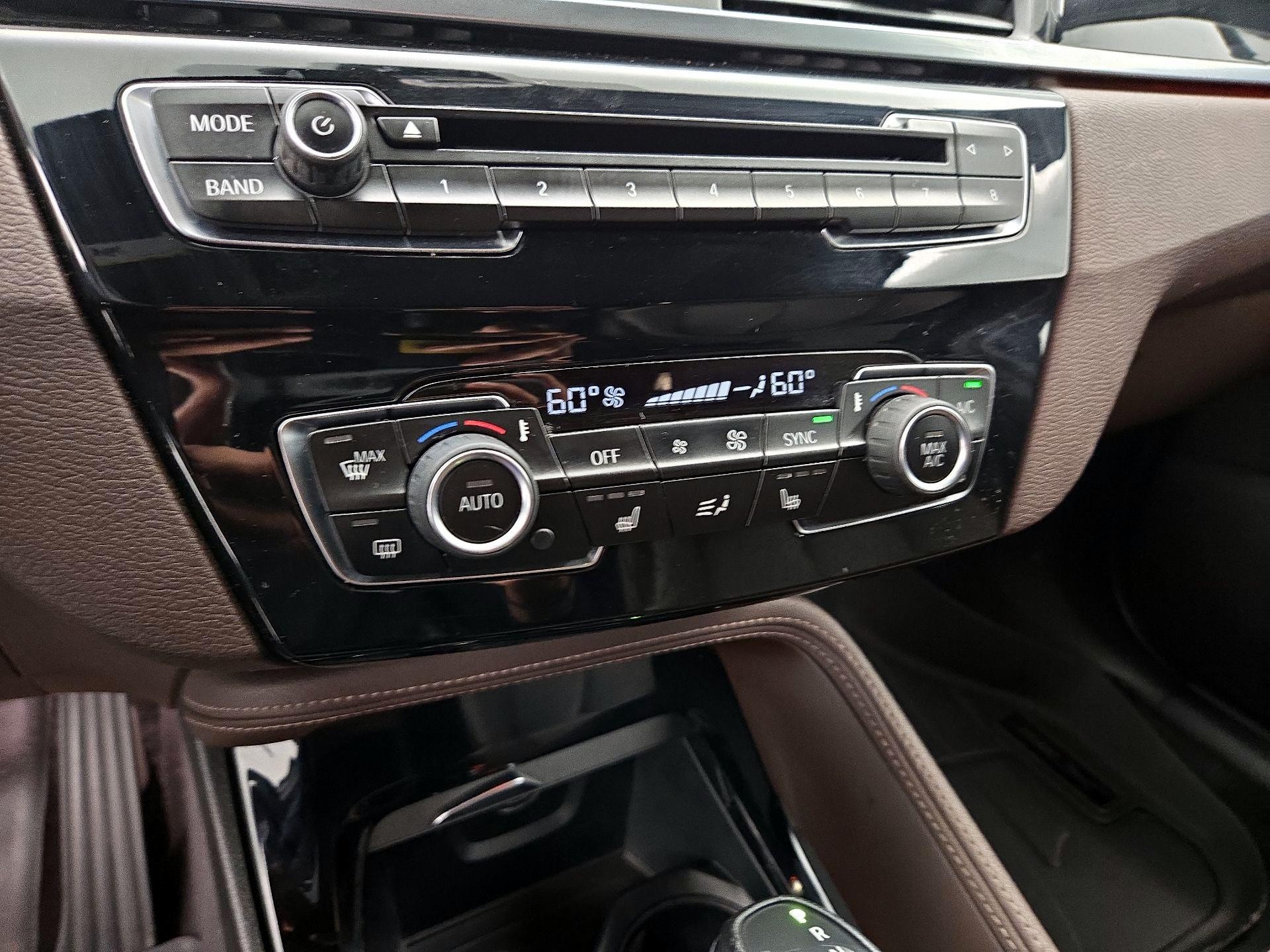 Thumbnail: 2016 BMW X1 - 17