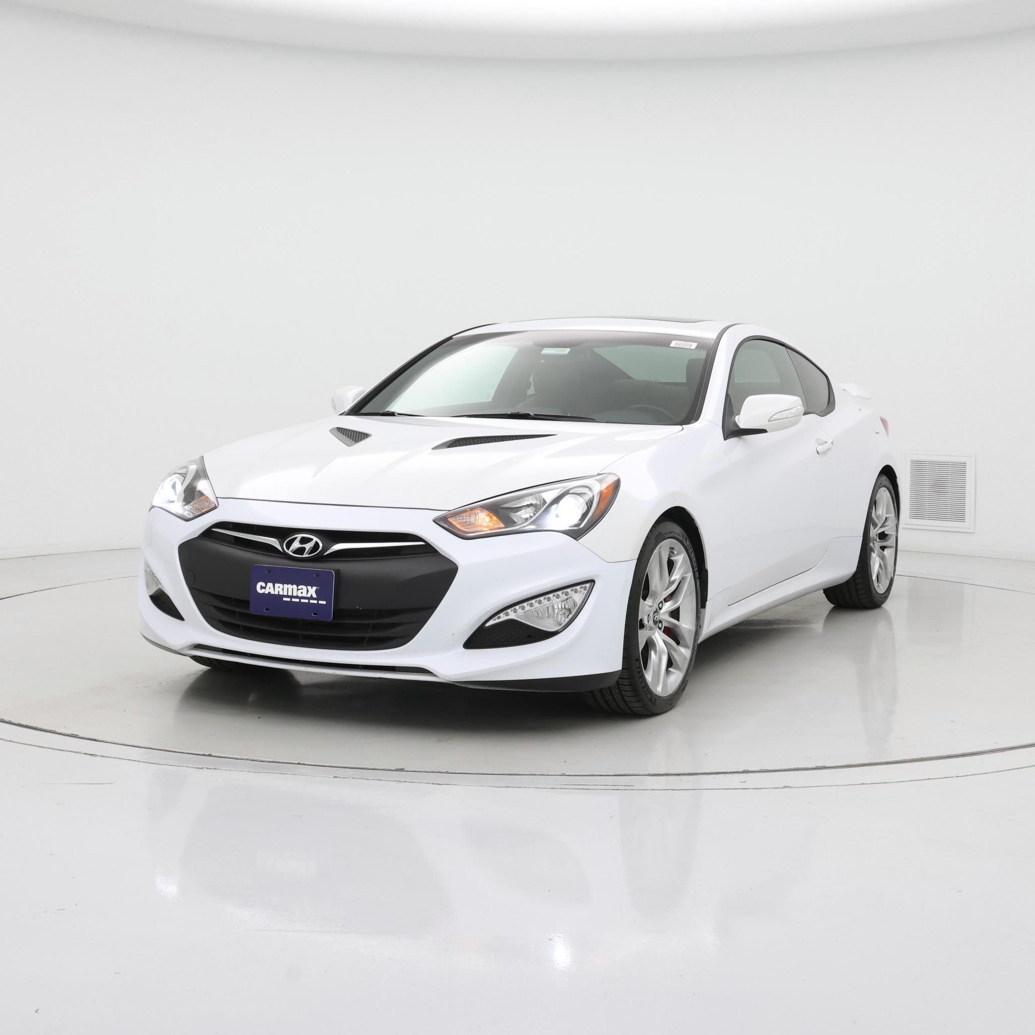 Thumbnail: 2015 Hyundai Genesis - 4