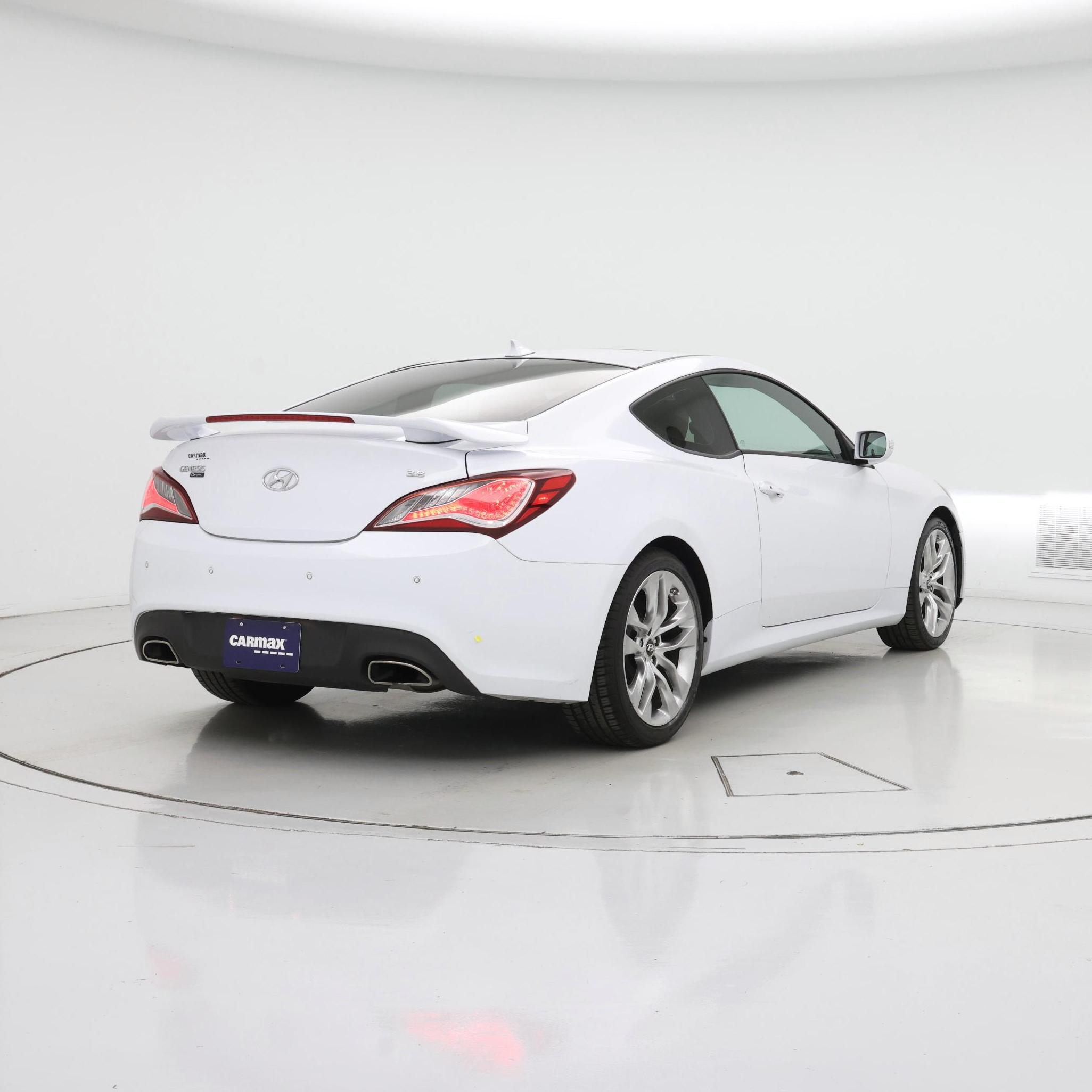 Thumbnail: 2015 Hyundai Genesis - 8