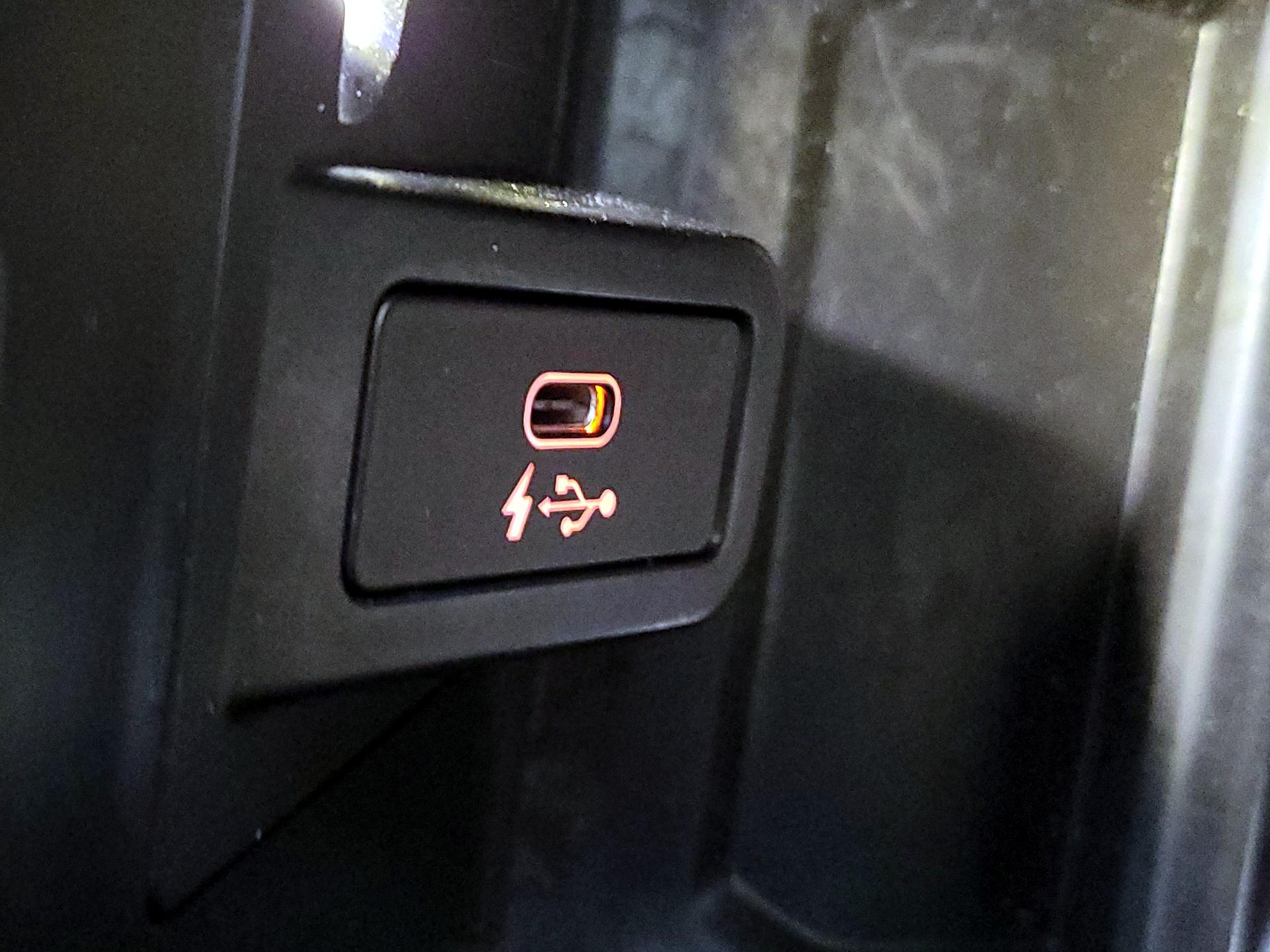 Thumbnail: 2021 BMW X3 - 19