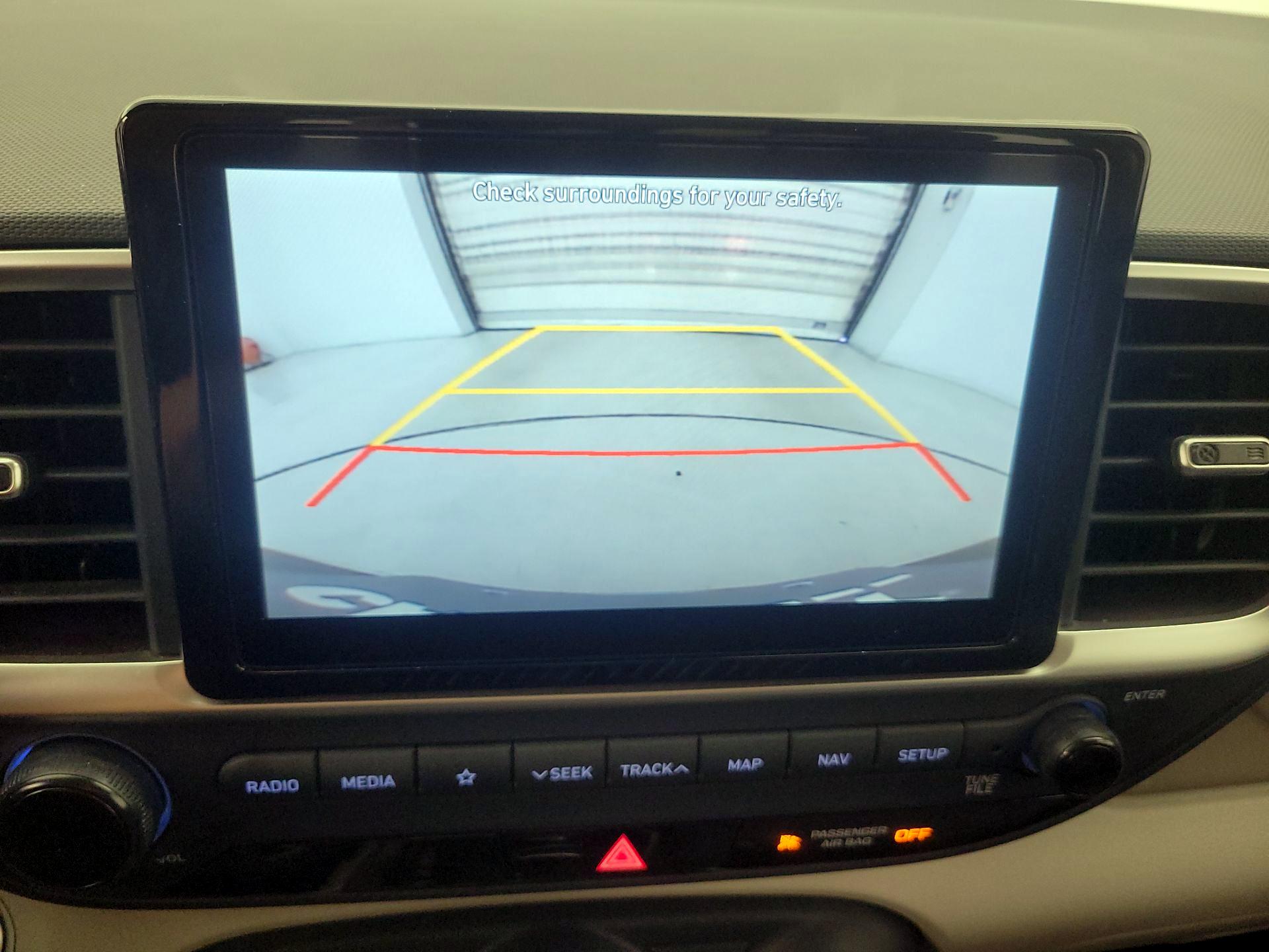 Thumbnail: 2021 Hyundai Venue - 15