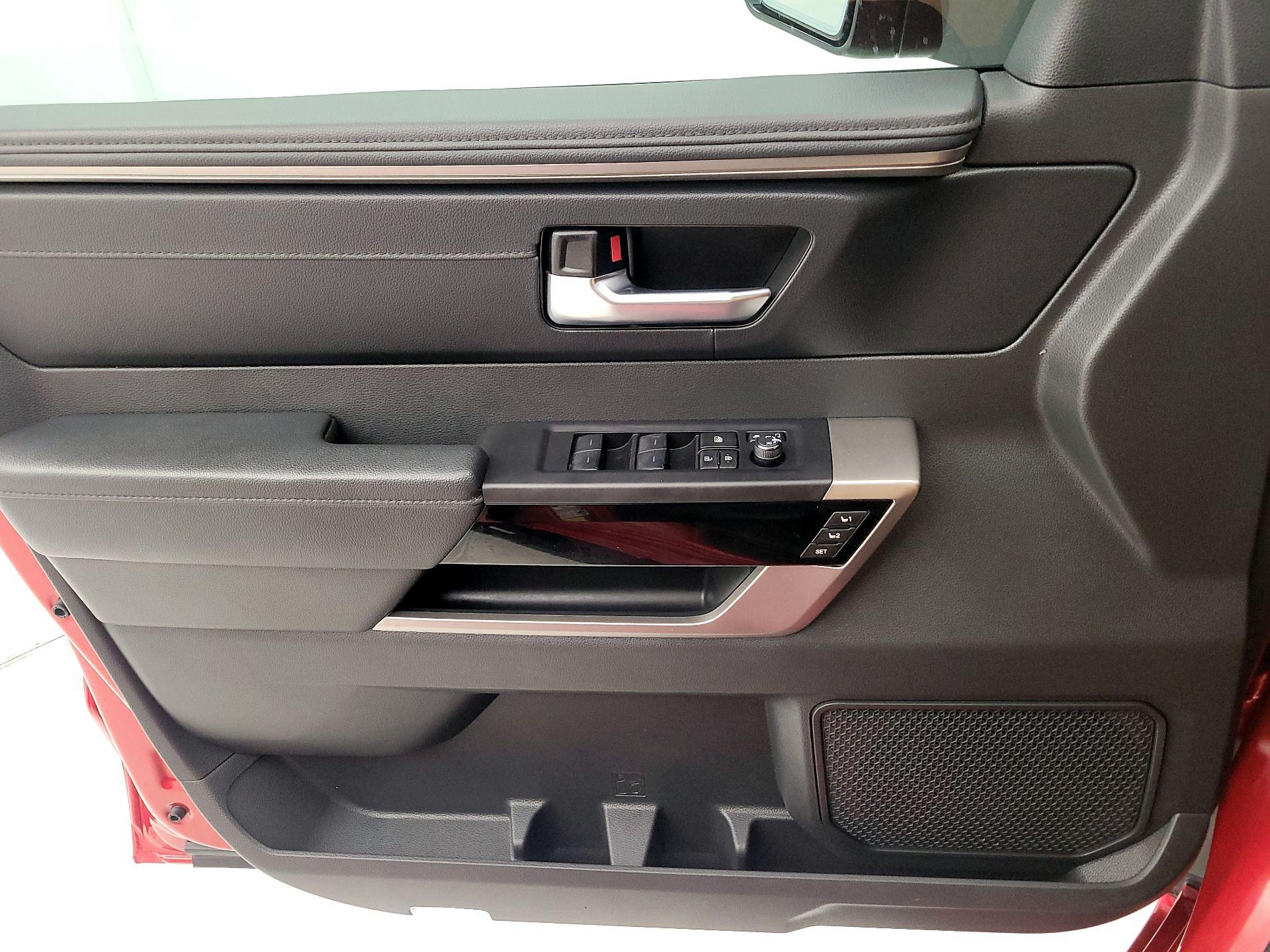 Thumbnail: 2024 Toyota Sequoia - 12