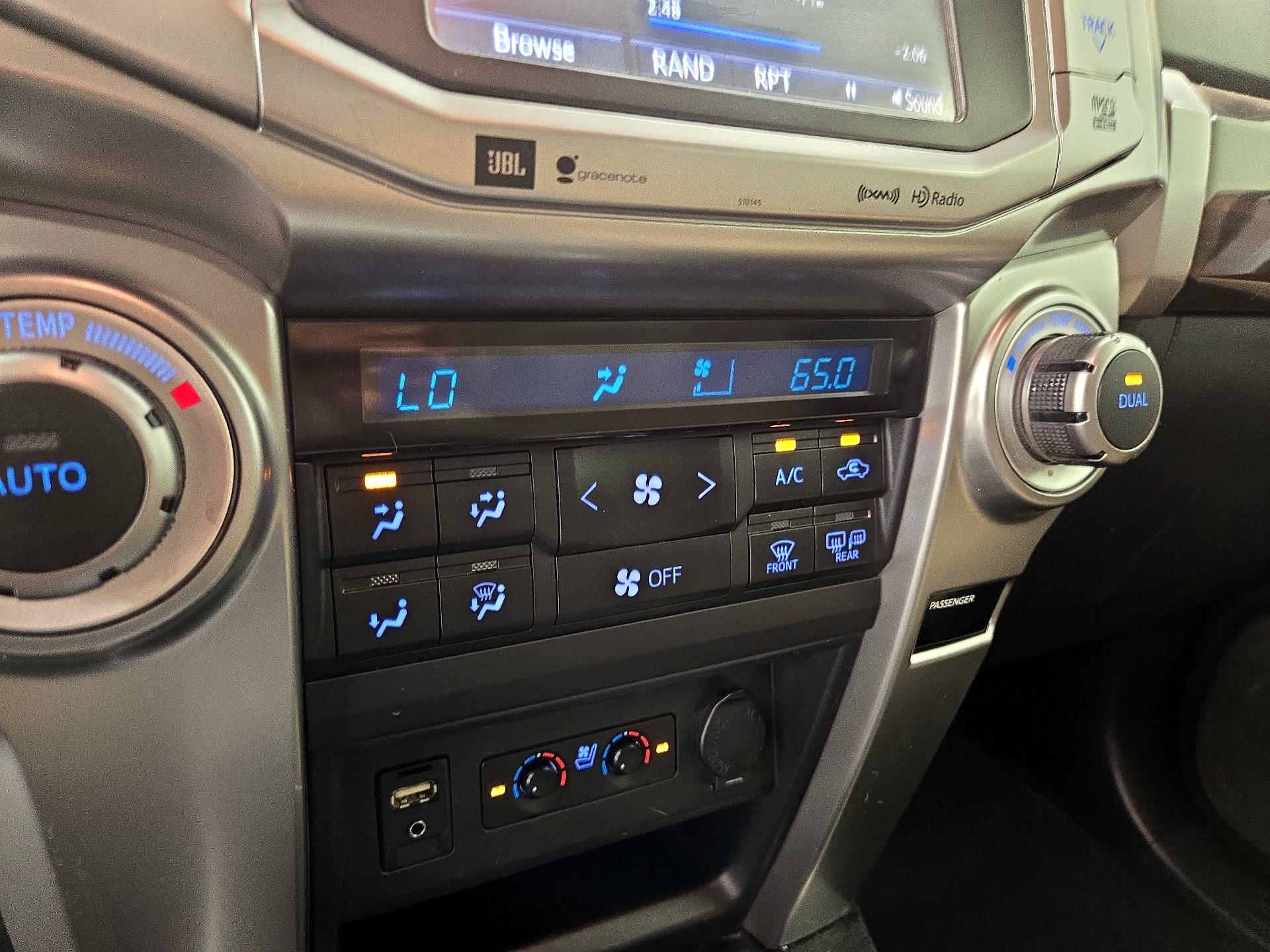 Thumbnail: 2017 Toyota 4Runner - 17