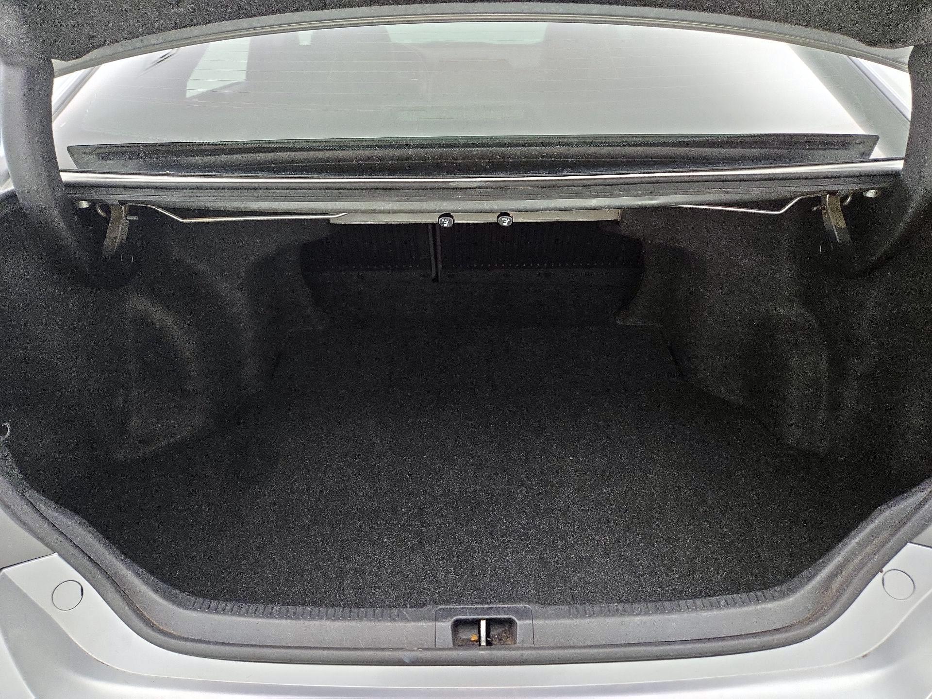 Thumbnail: 2016 Toyota Camry - 20