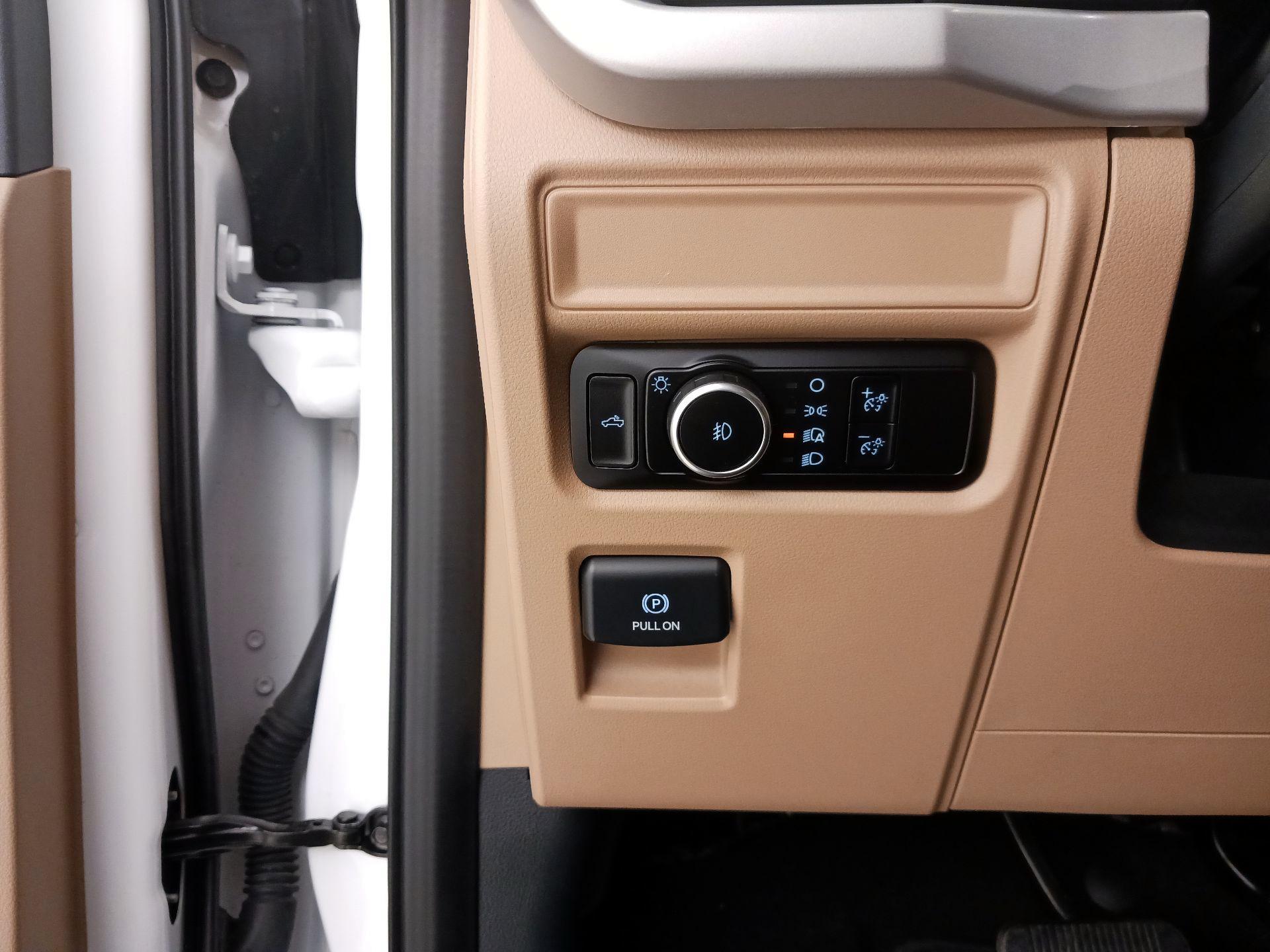 Thumbnail: 2023 Ford F-150 - 13