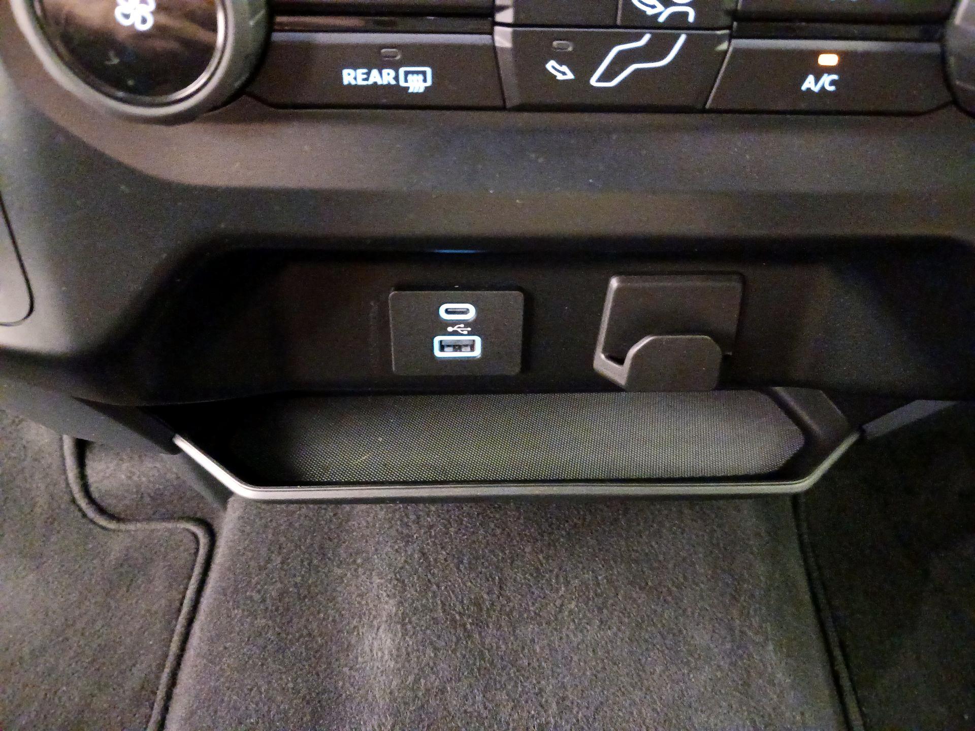 Thumbnail: 2023 Ford F-150 - 19