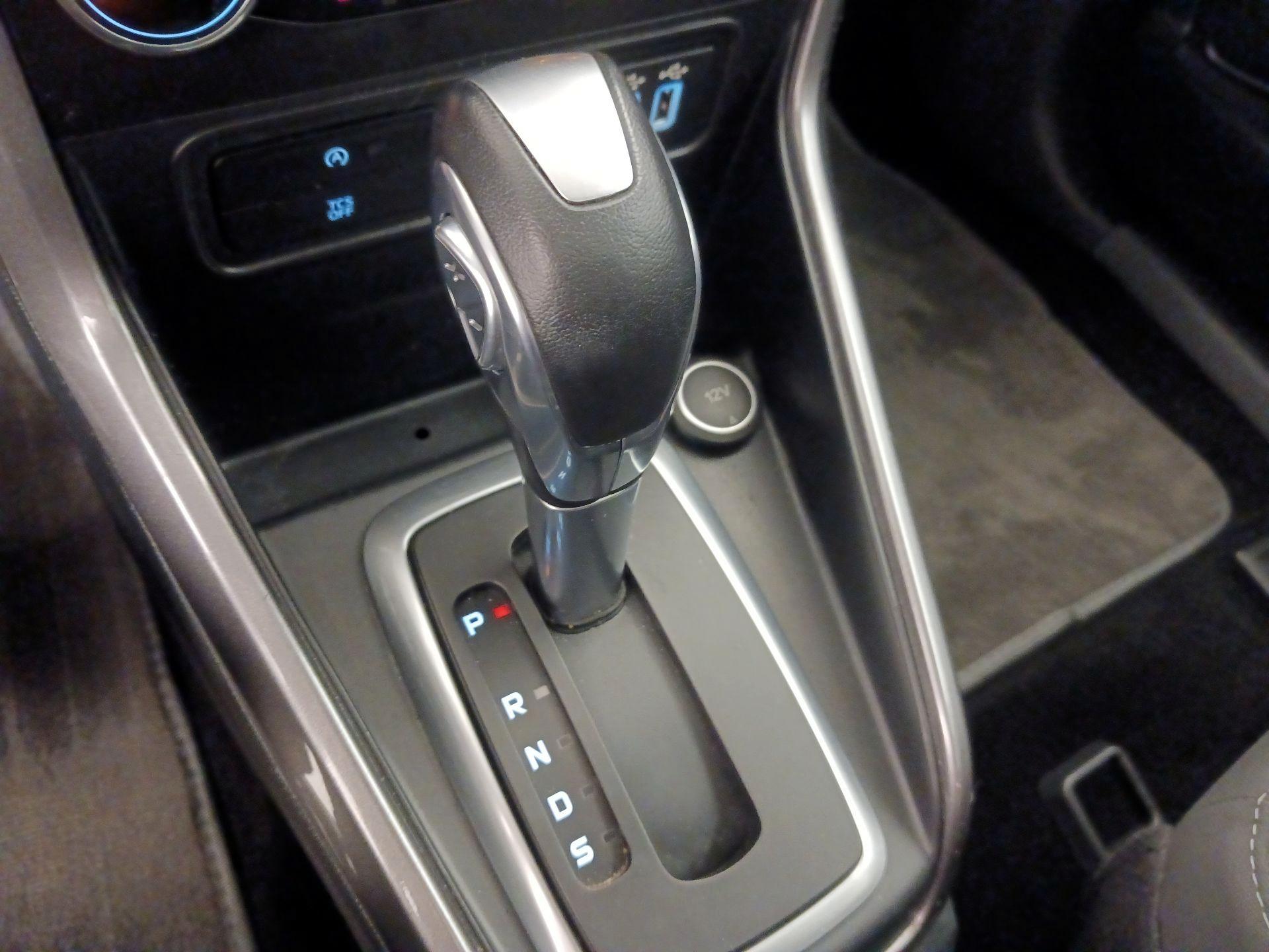 Thumbnail: 2021 Ford EcoSport - 17