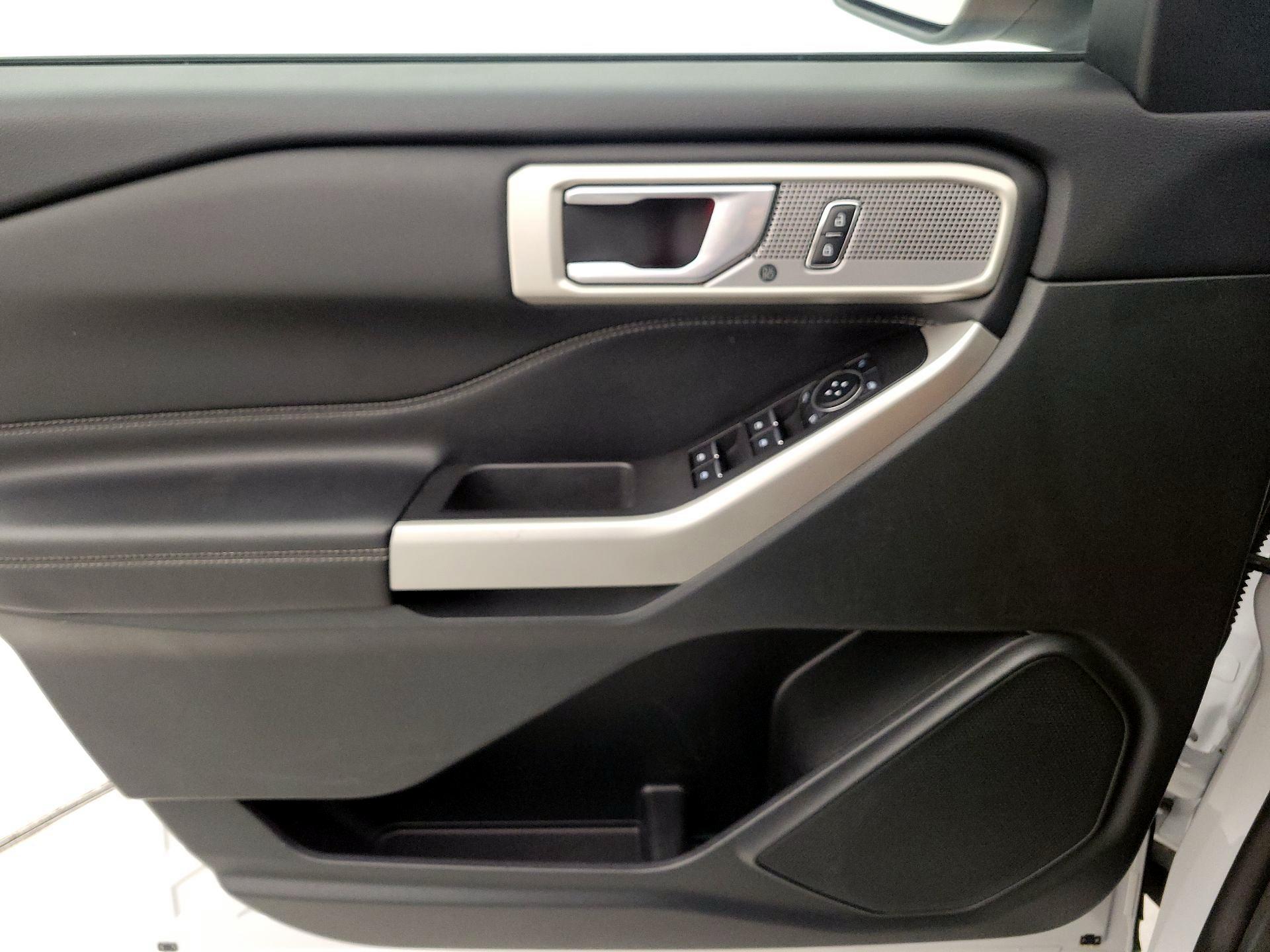 Thumbnail: 2023 Ford Explorer - 12