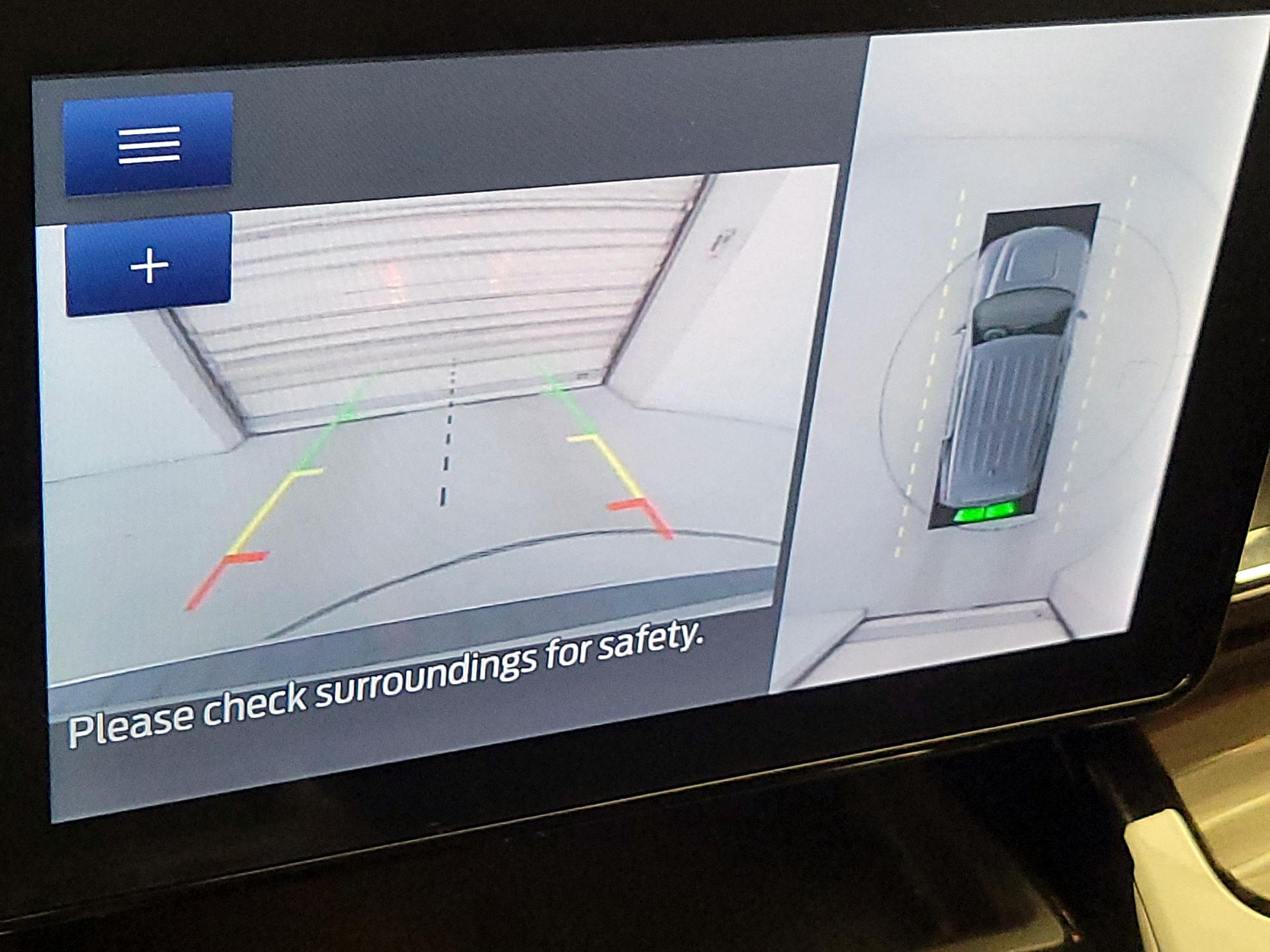 Thumbnail: 2023 Ford Explorer - 15