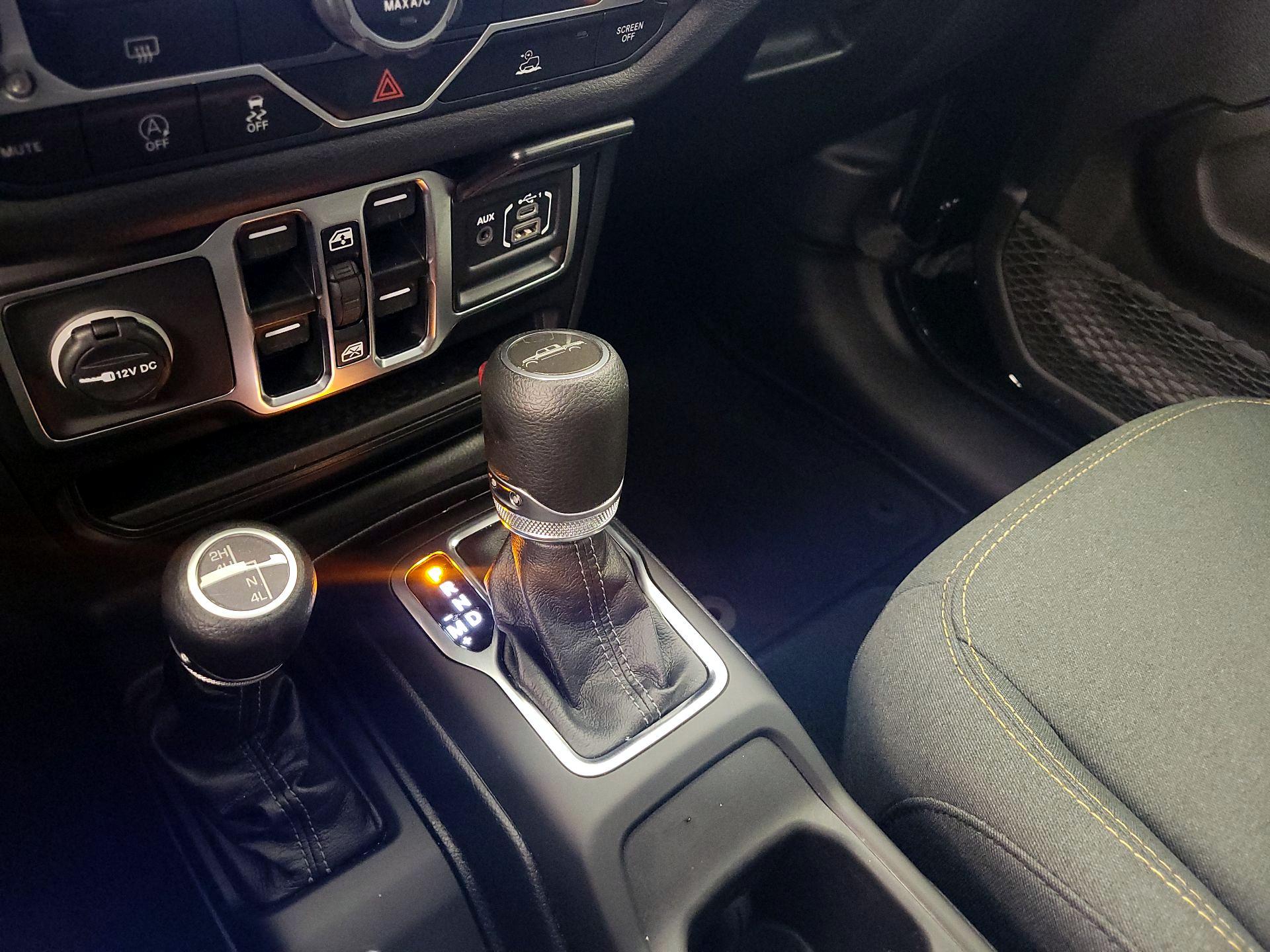 Thumbnail: 2025 Jeep Gladiator - 17