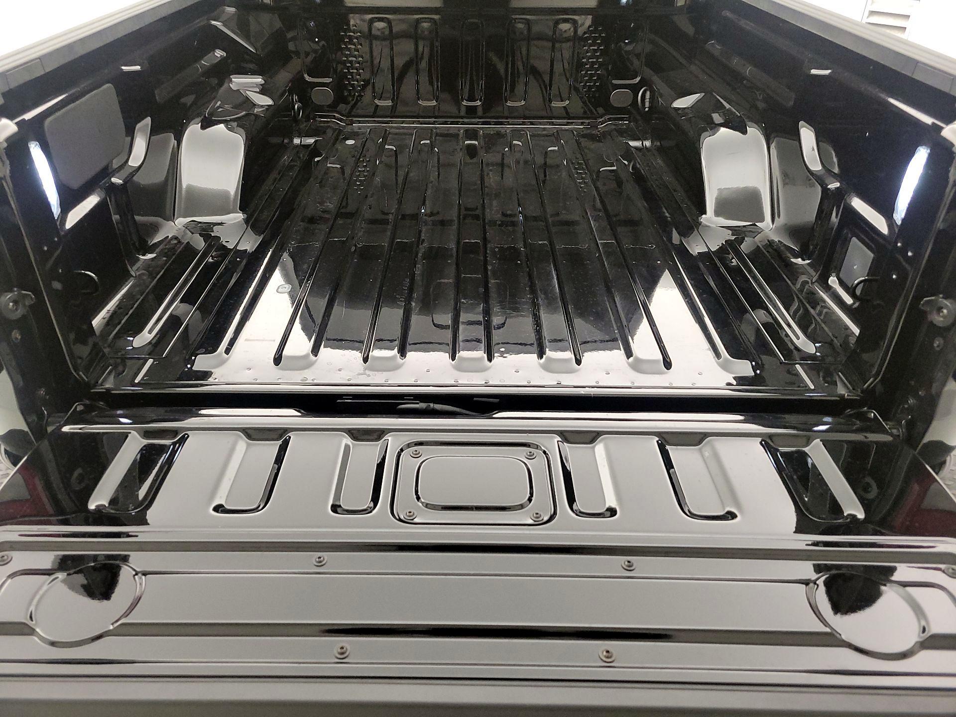 Thumbnail: 2025 Jeep Gladiator - 20