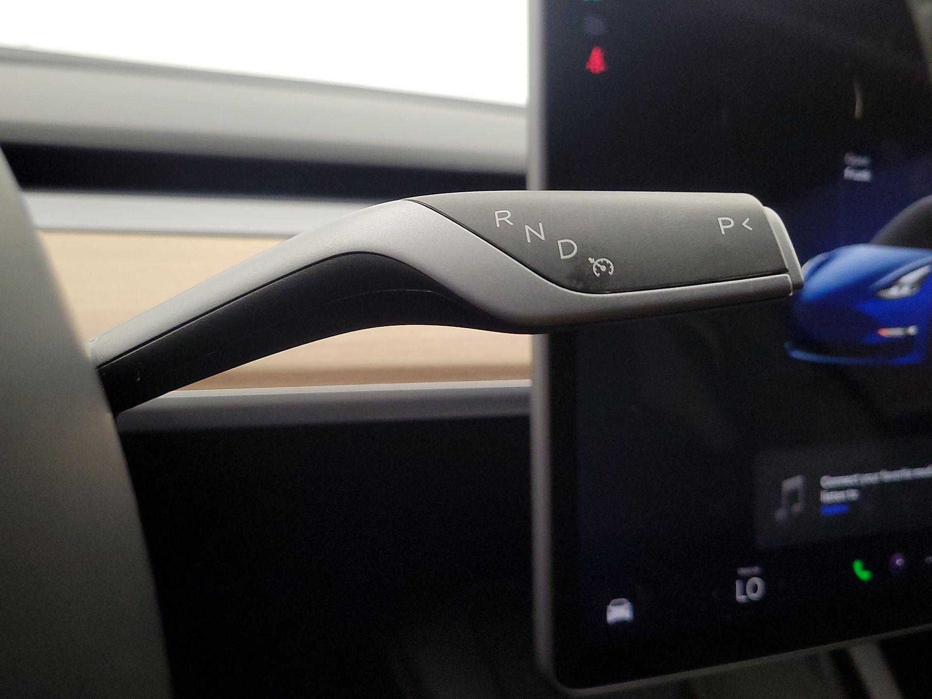 Thumbnail: 2023 Tesla Model 3 - 17