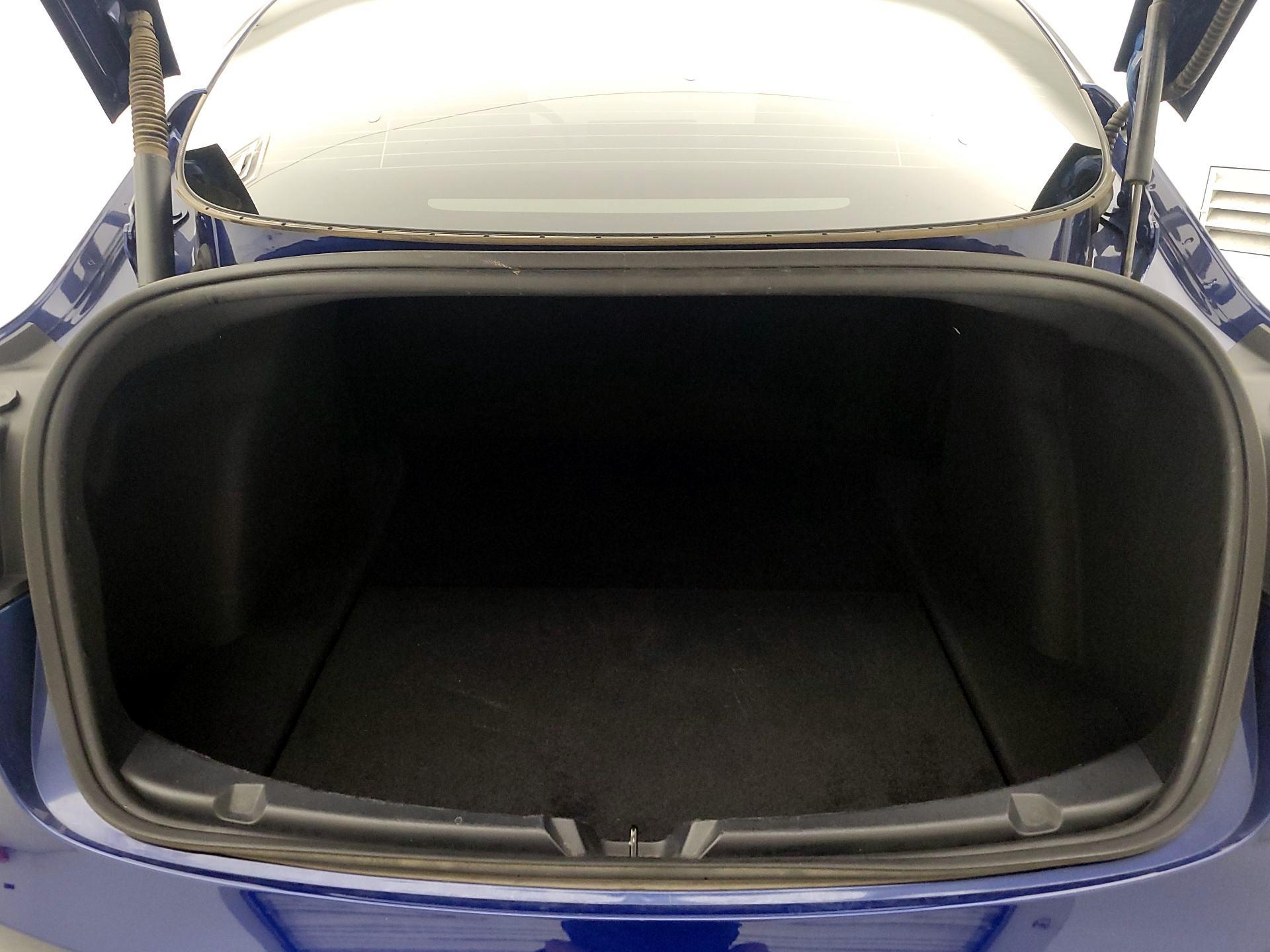 Thumbnail: 2023 Tesla Model 3 - 20