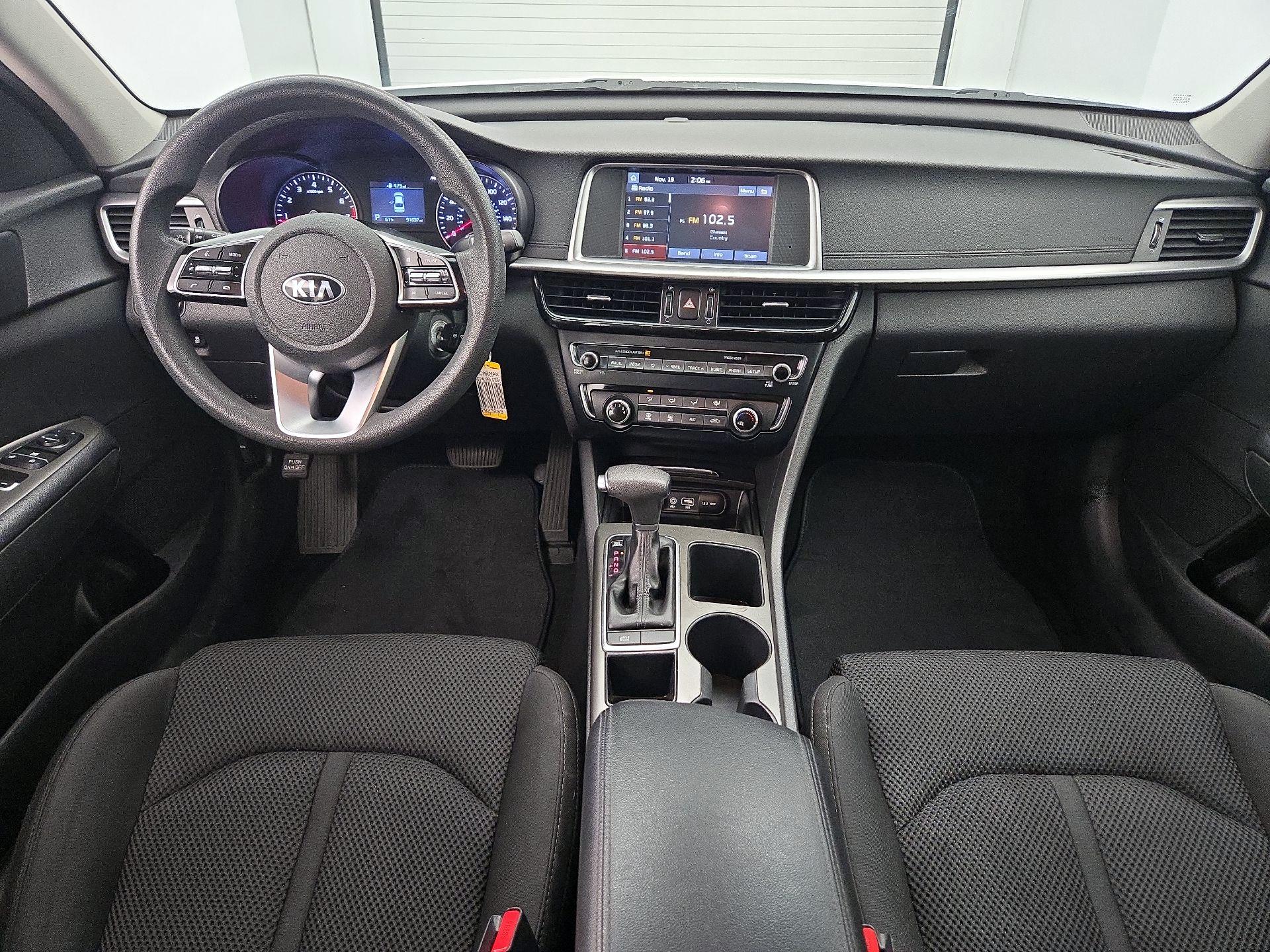 Thumbnail: 2020 Kia Optima - 9