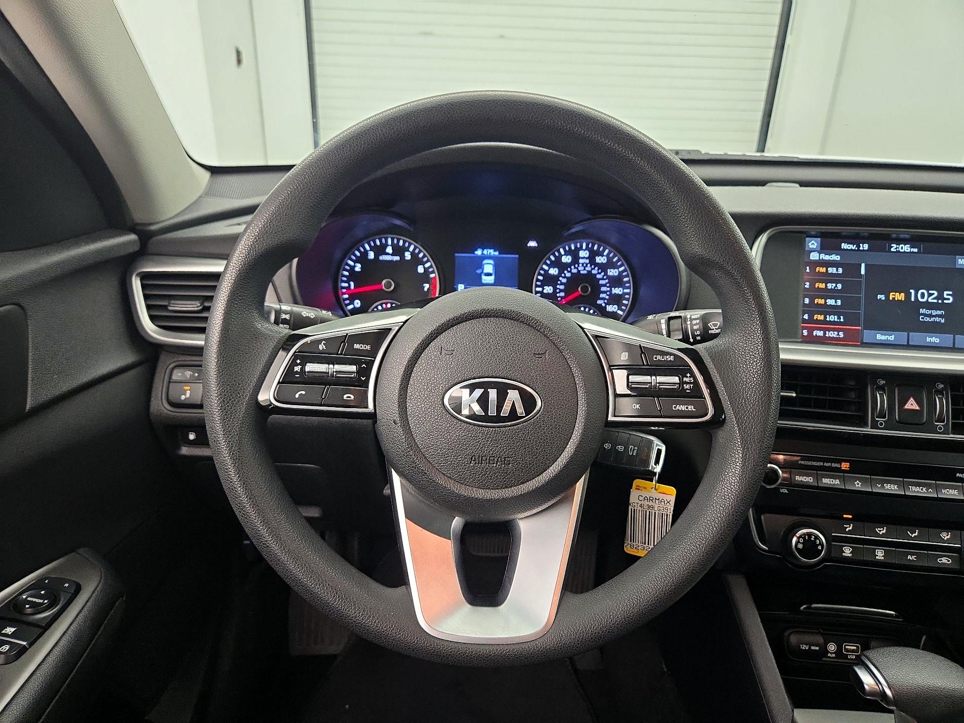 Thumbnail: 2020 Kia Optima - 10