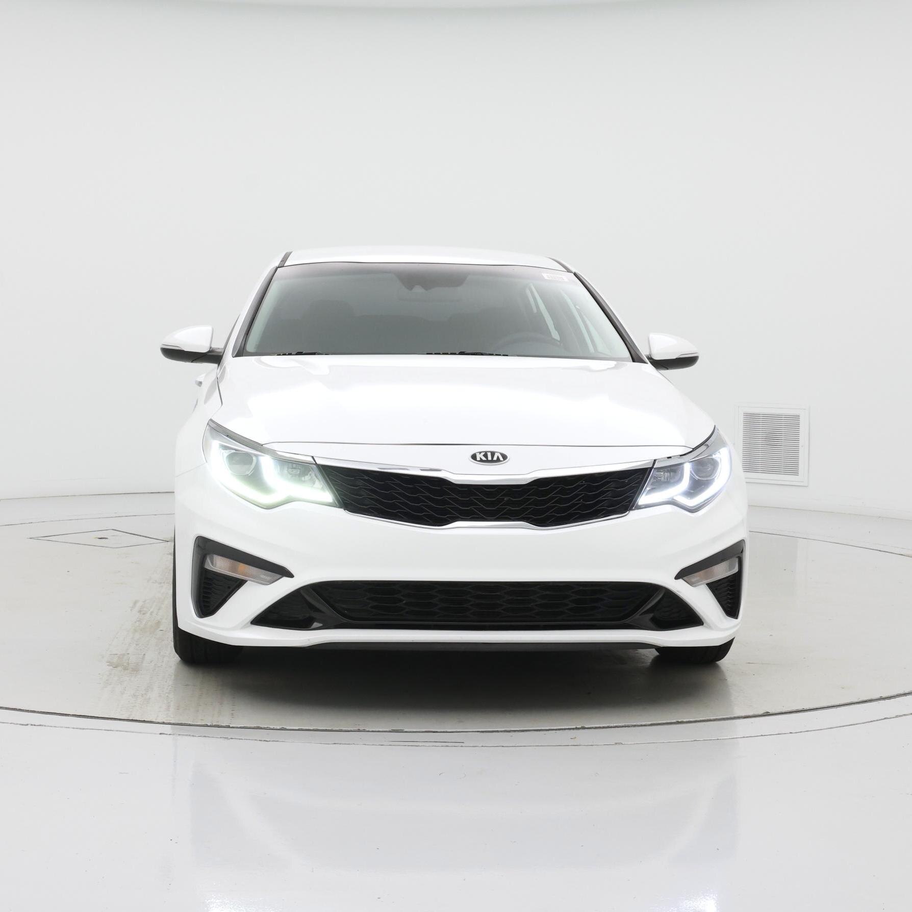 Thumbnail: 2020 Kia Optima - 5