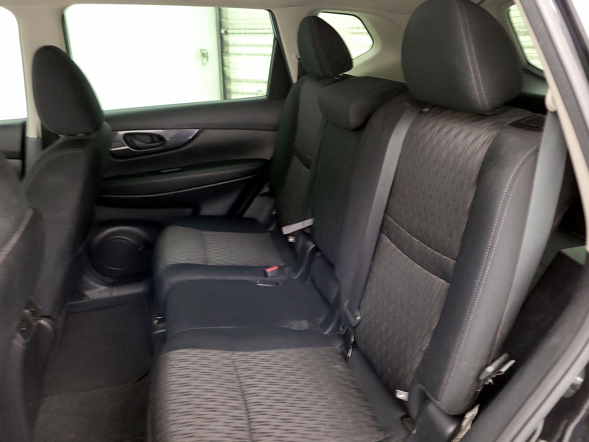 Thumbnail: 2020 Nissan Rogue - 19