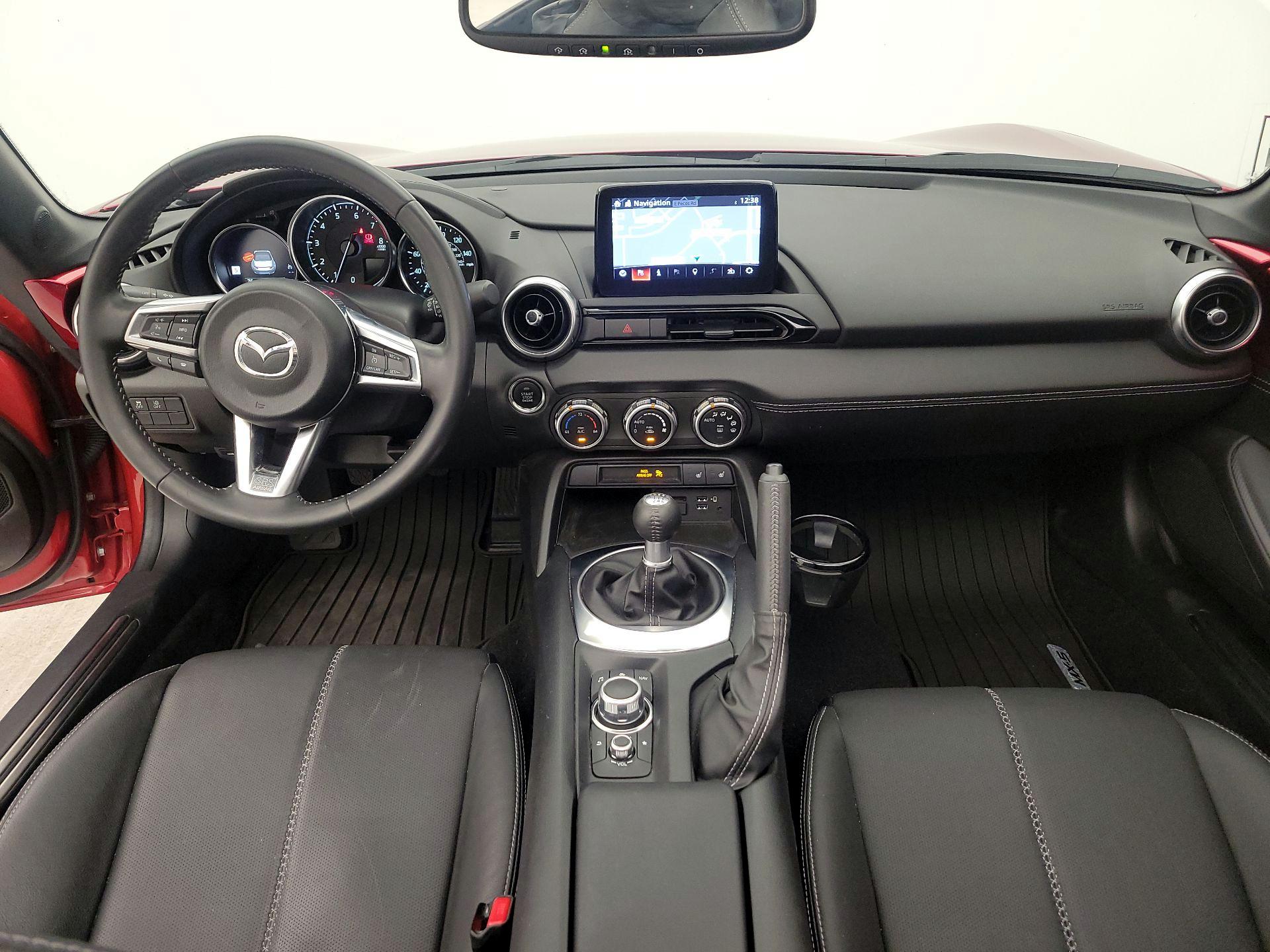 Thumbnail: 2023 Mazda MX-5 Miata - 9