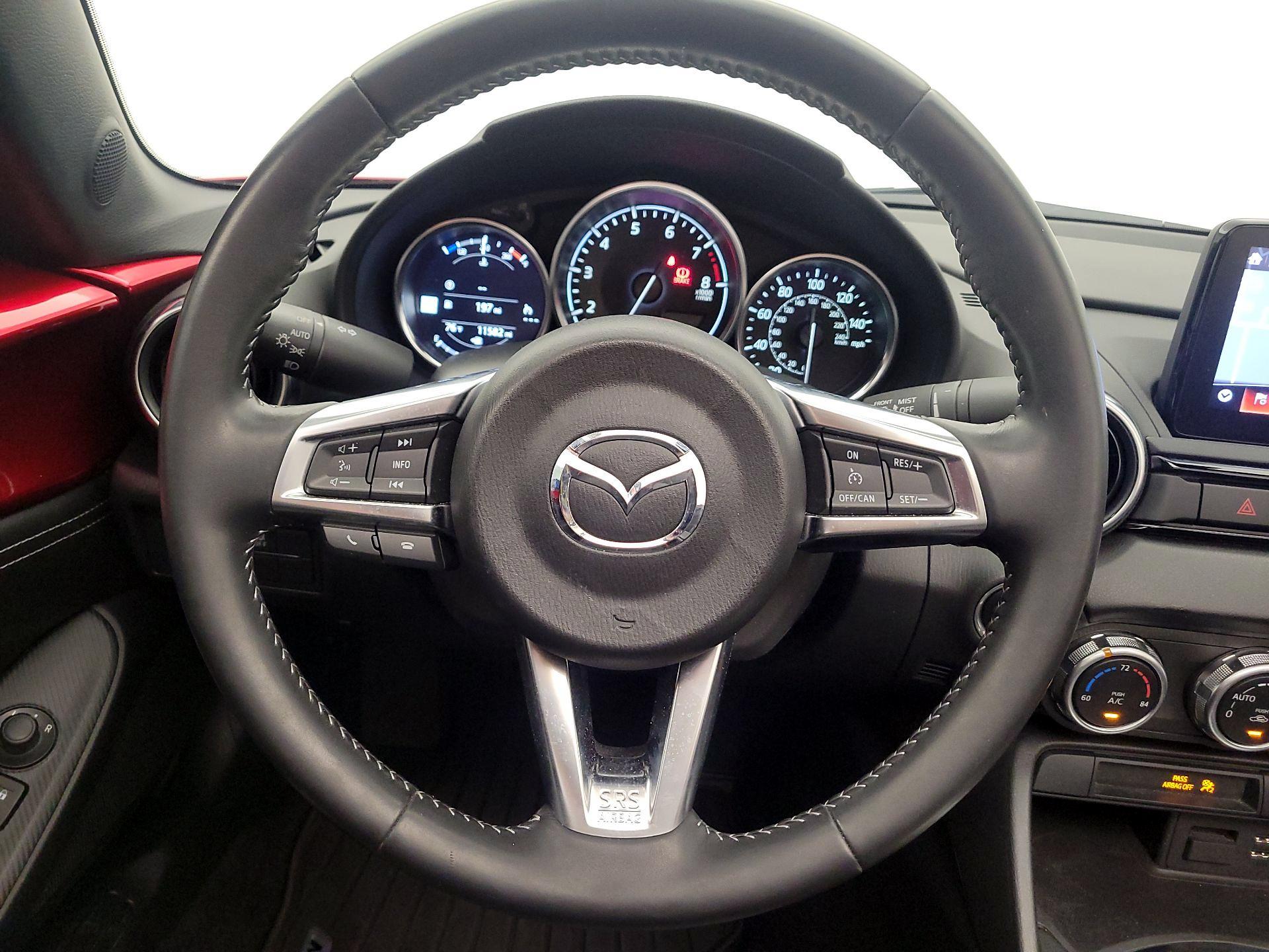 Thumbnail: 2023 Mazda MX-5 Miata - 10