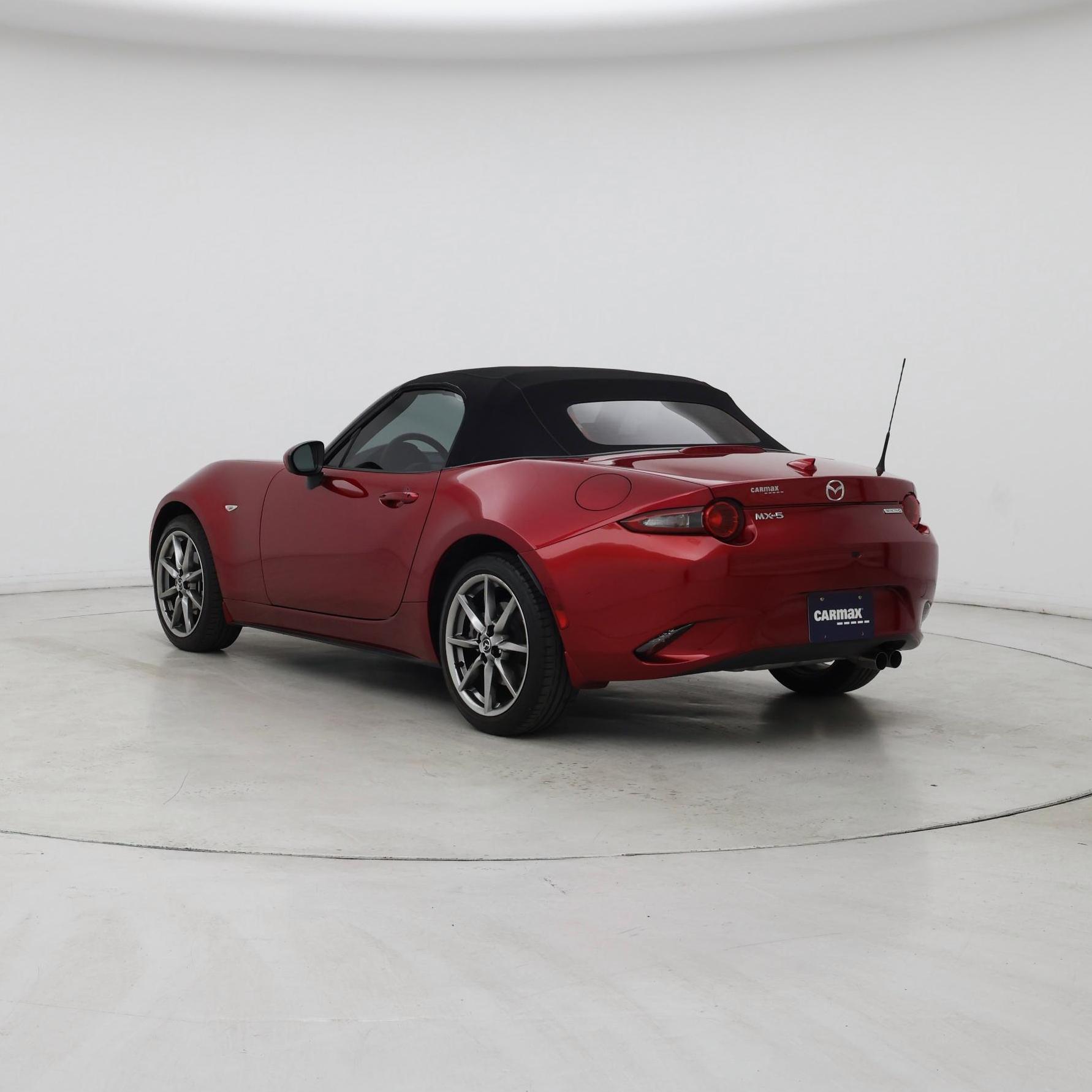 Thumbnail: 2023 Mazda MX-5 Miata - 2