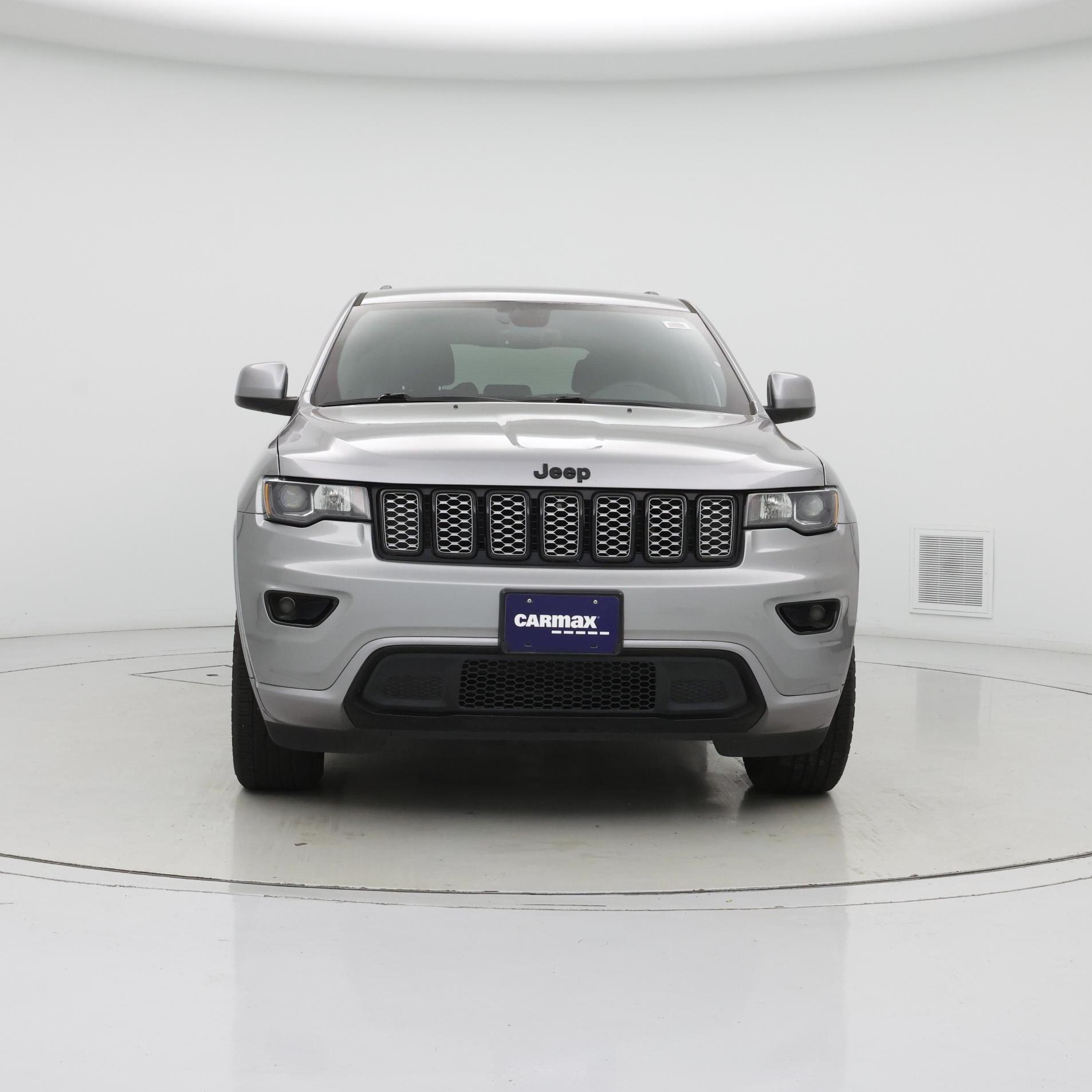 Thumbnail: 2017 Jeep Grand Cherokee - 5