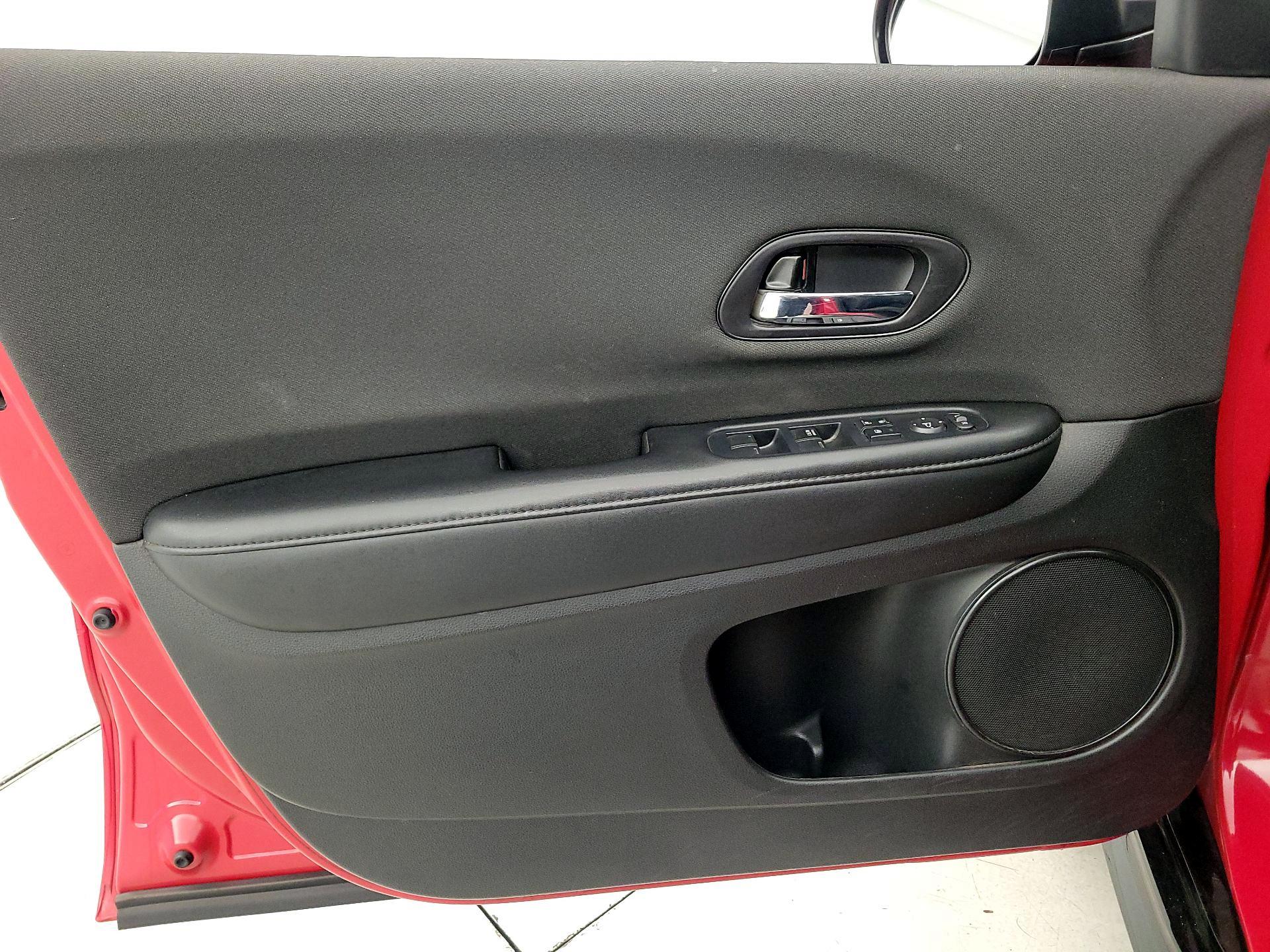 Thumbnail: 2022 Honda HR-V - 12