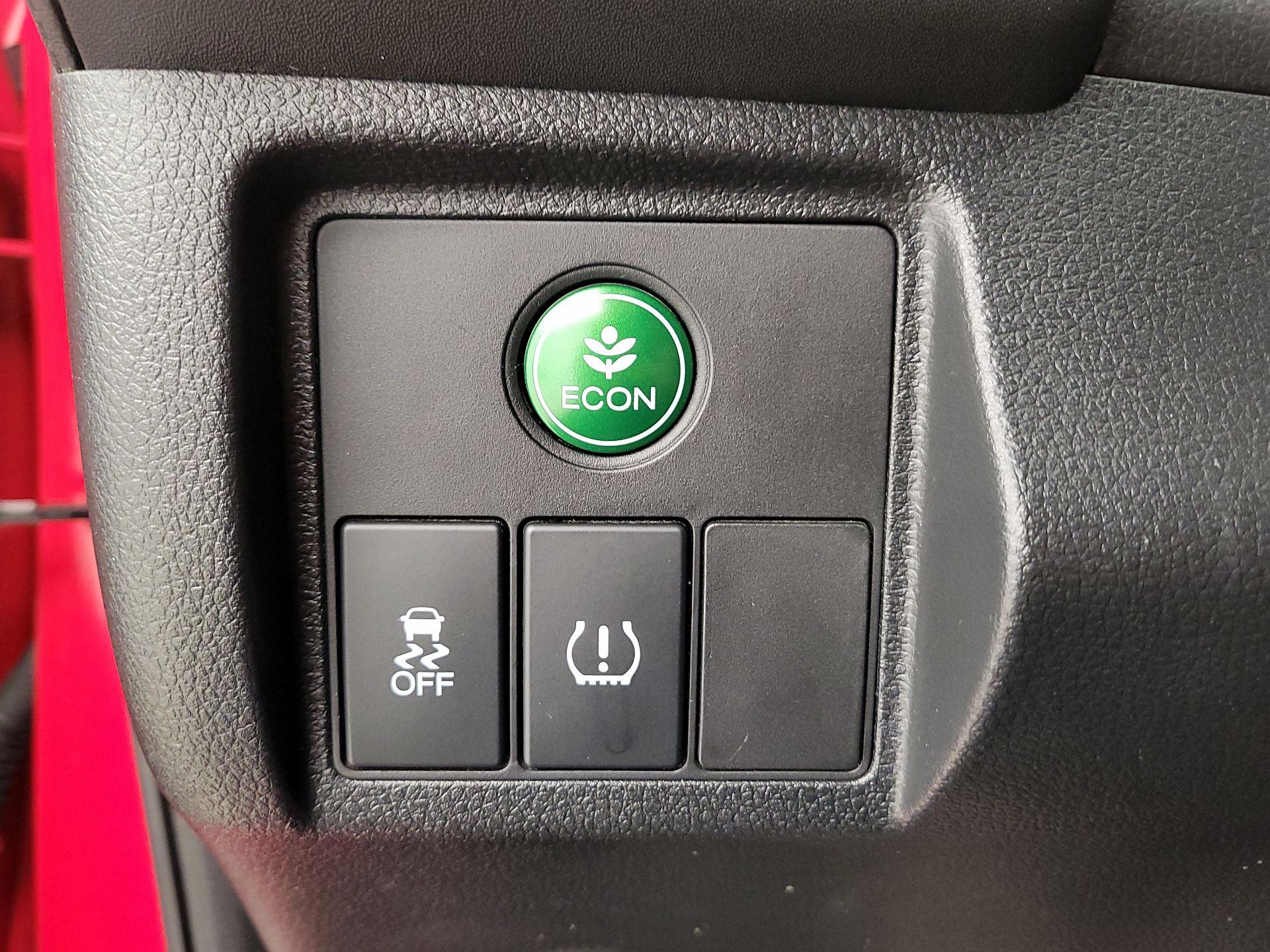 Thumbnail: 2022 Honda HR-V - 13