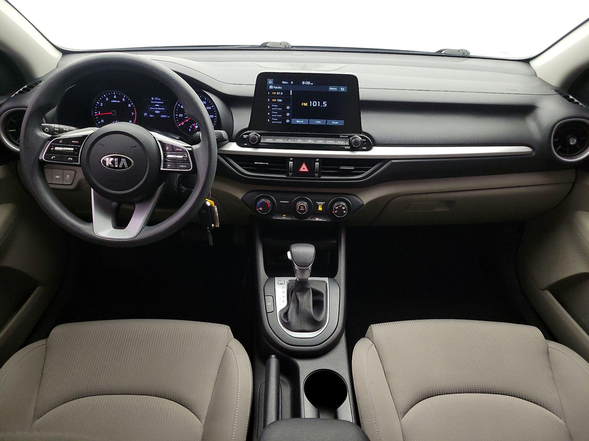 Thumbnail: 2021 Kia Forte - 9