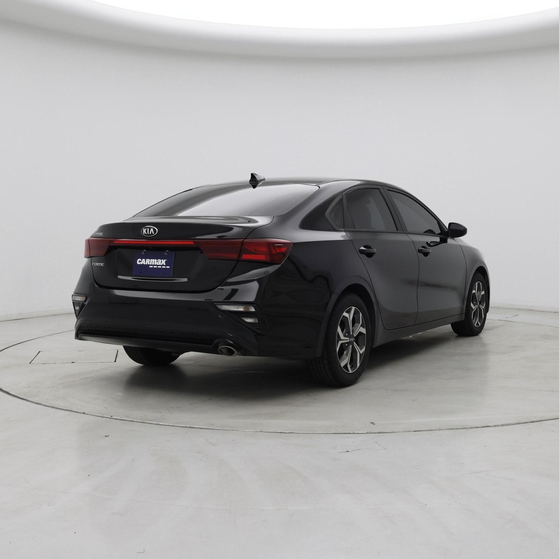 Thumbnail: 2021 Kia Forte - 8