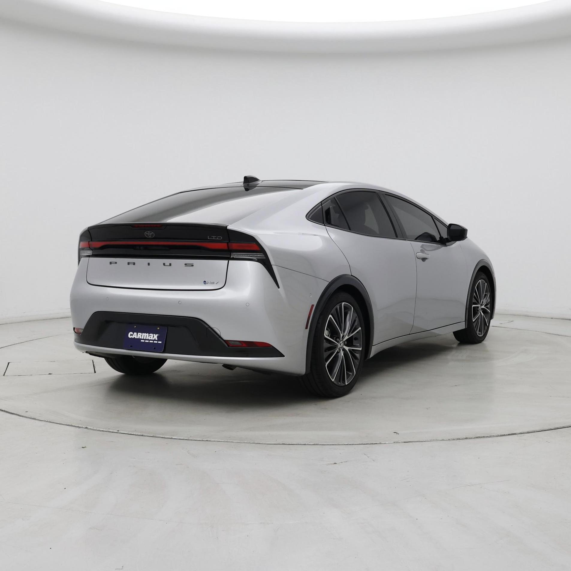 Thumbnail: 2023 Toyota Prius - 8