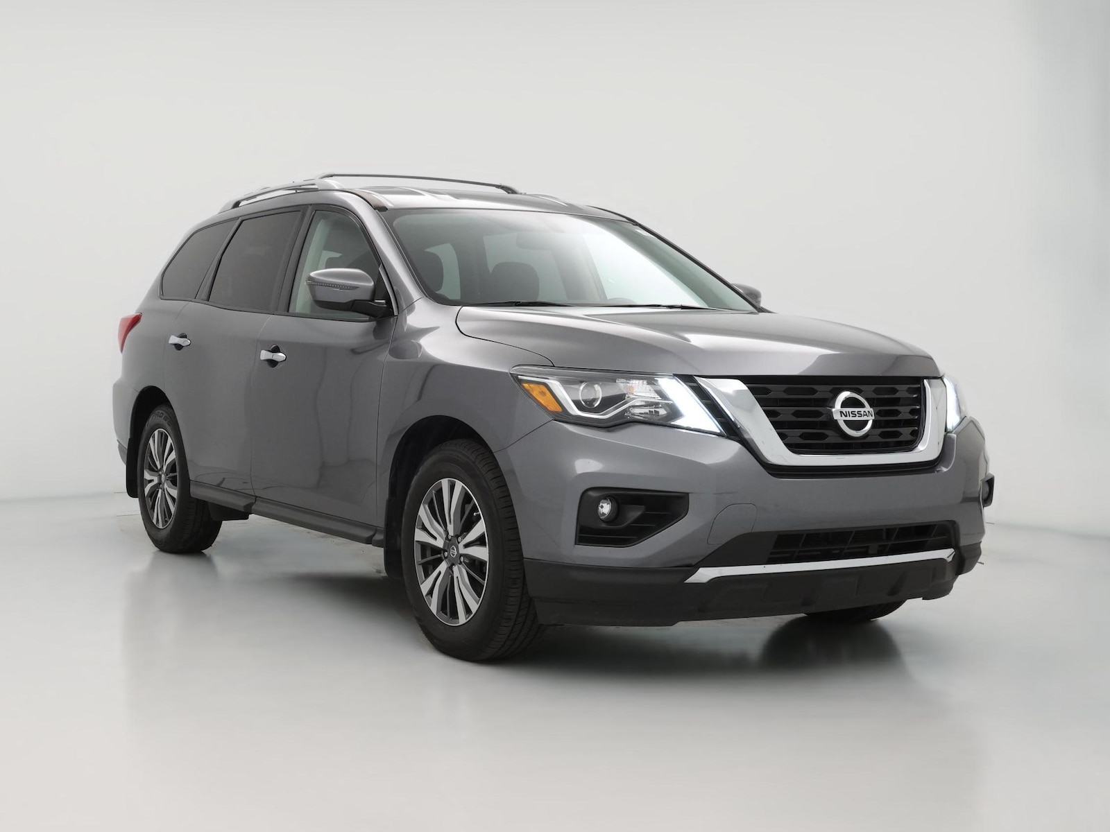2017 Nissan Pathfinder SV