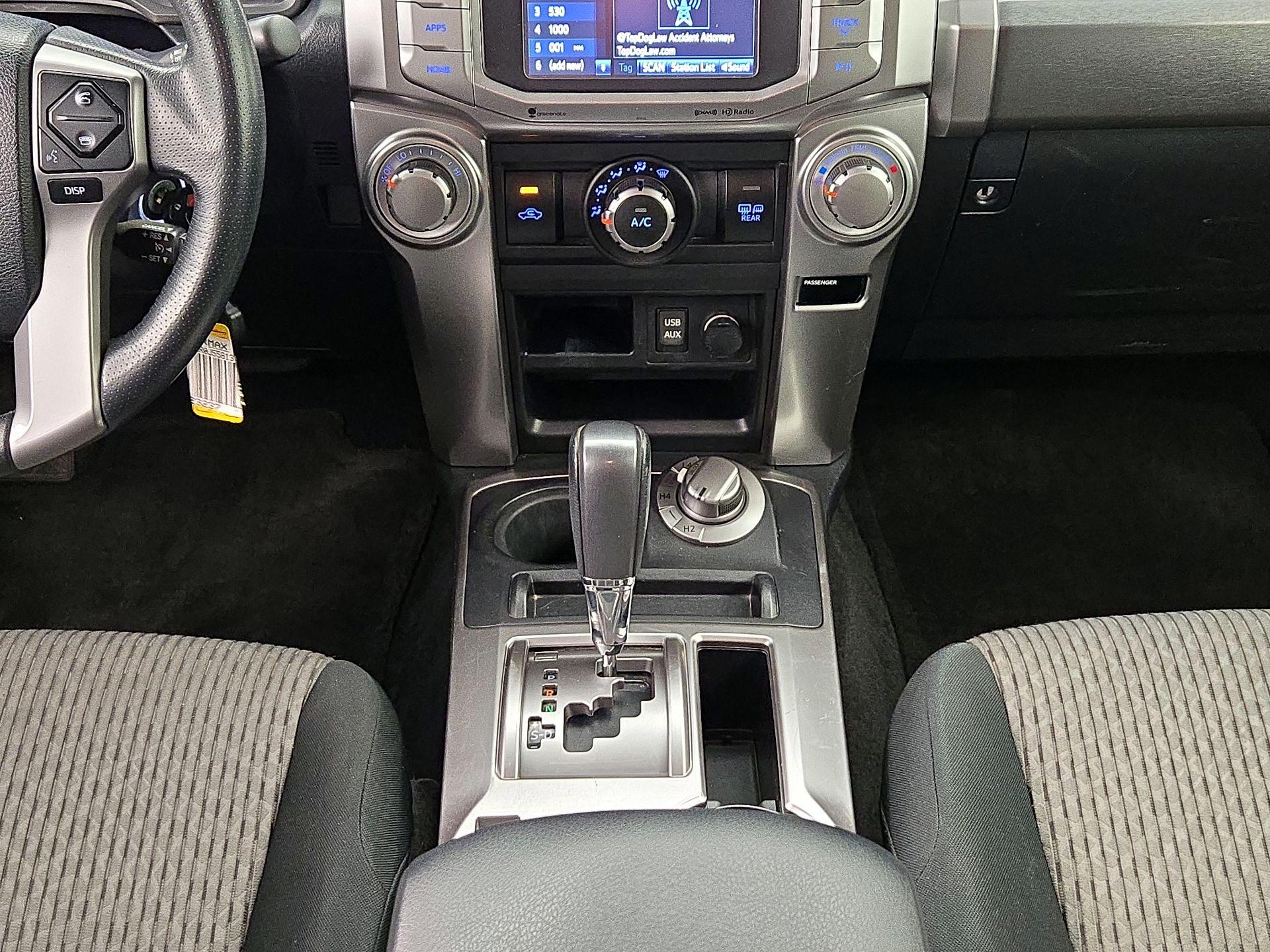 Thumbnail: 2018 Toyota 4Runner - 17