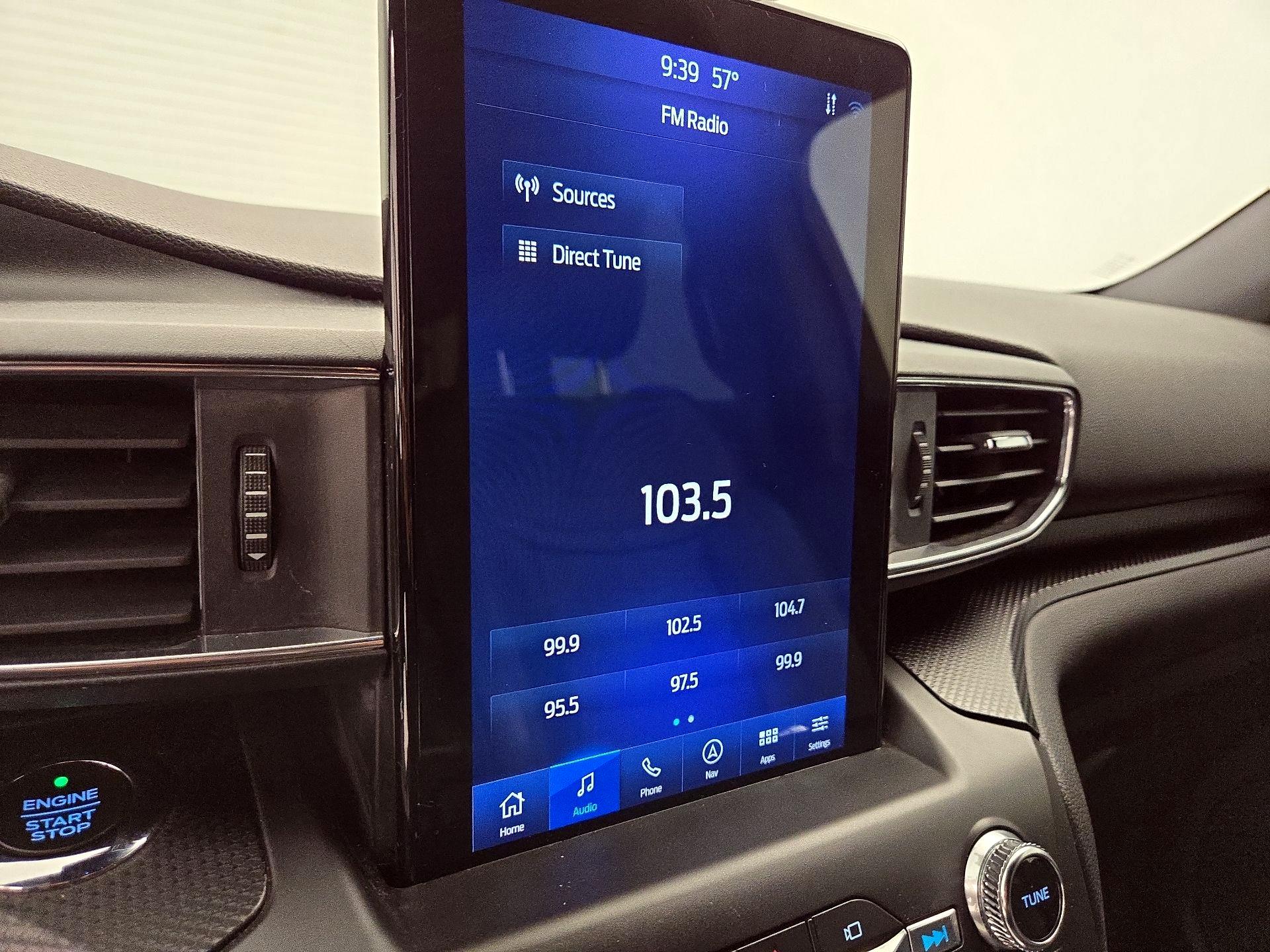 Thumbnail: 2020 Ford Explorer - 16