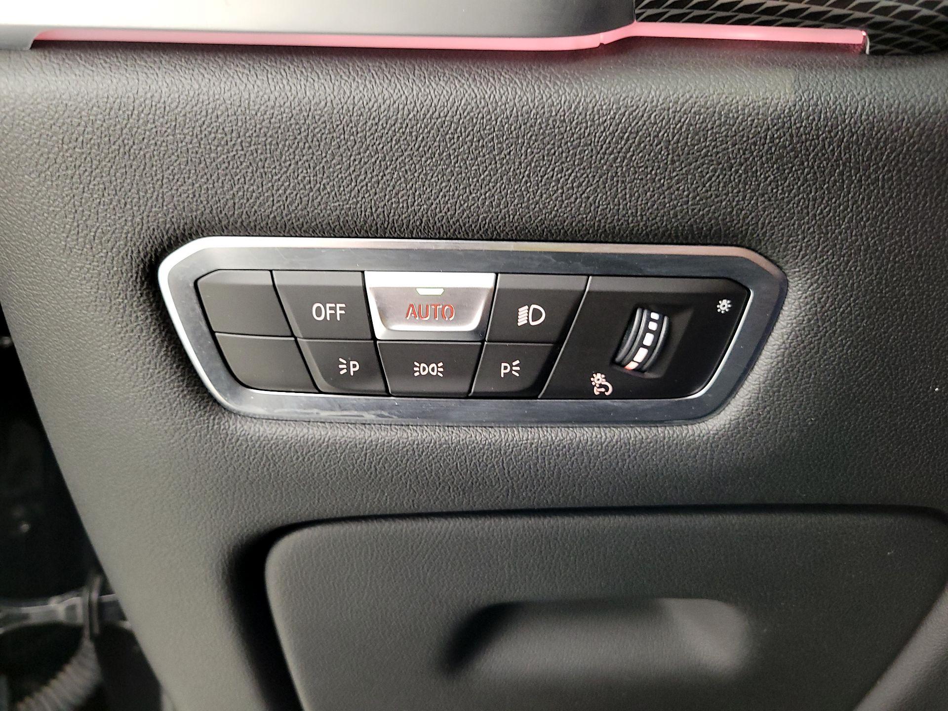 Thumbnail: 2022 BMW X5 - 13