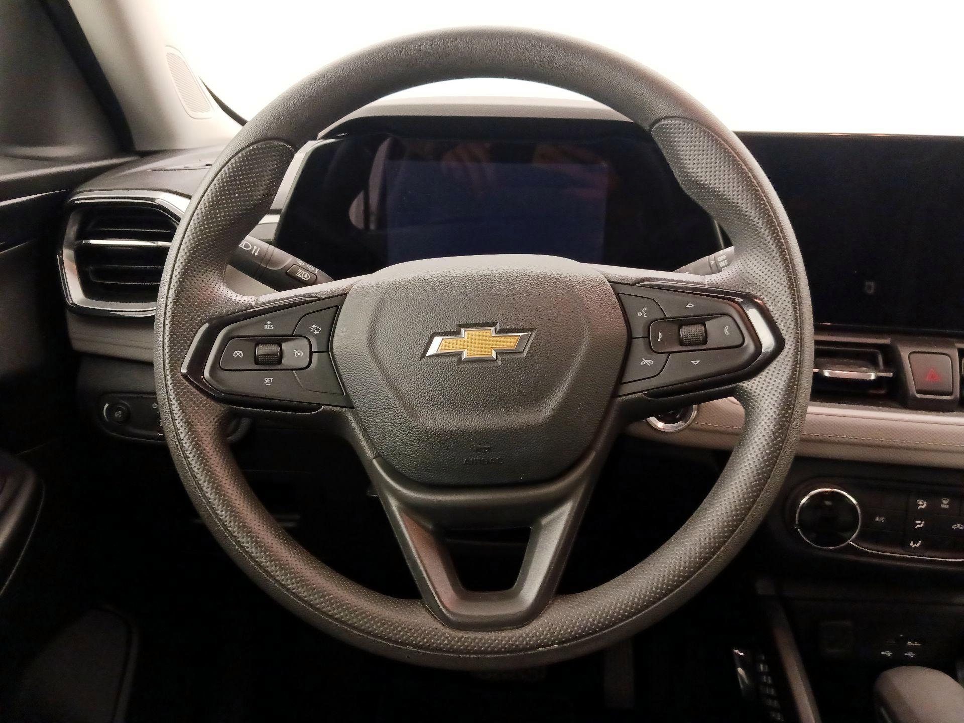 Thumbnail: 2024 Chevrolet TrailBlazer - 10