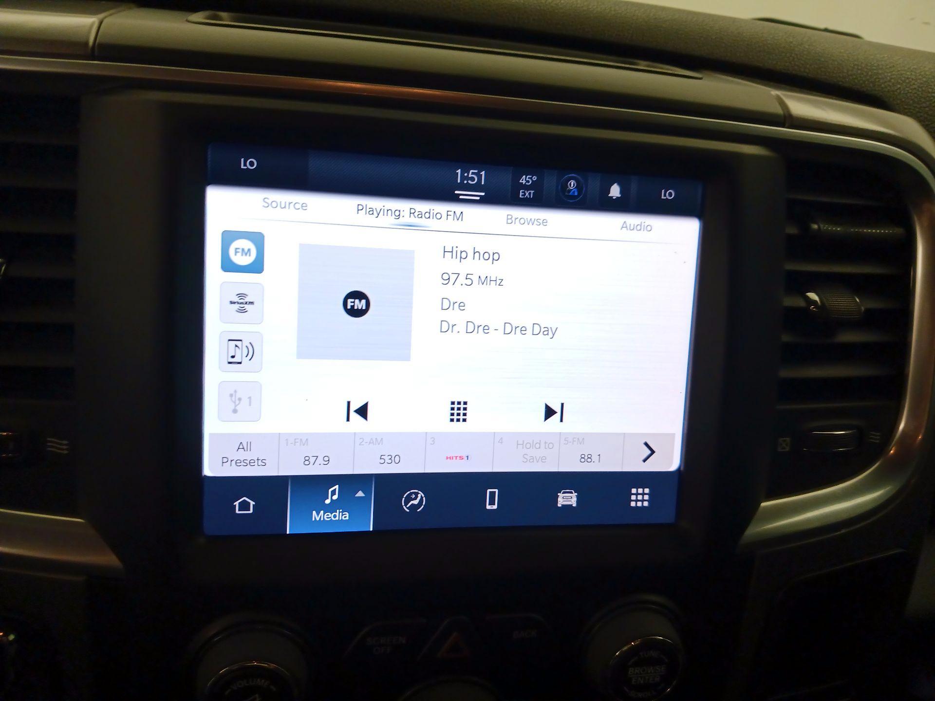 Thumbnail: 2022 RAM 1500 Classic - 16