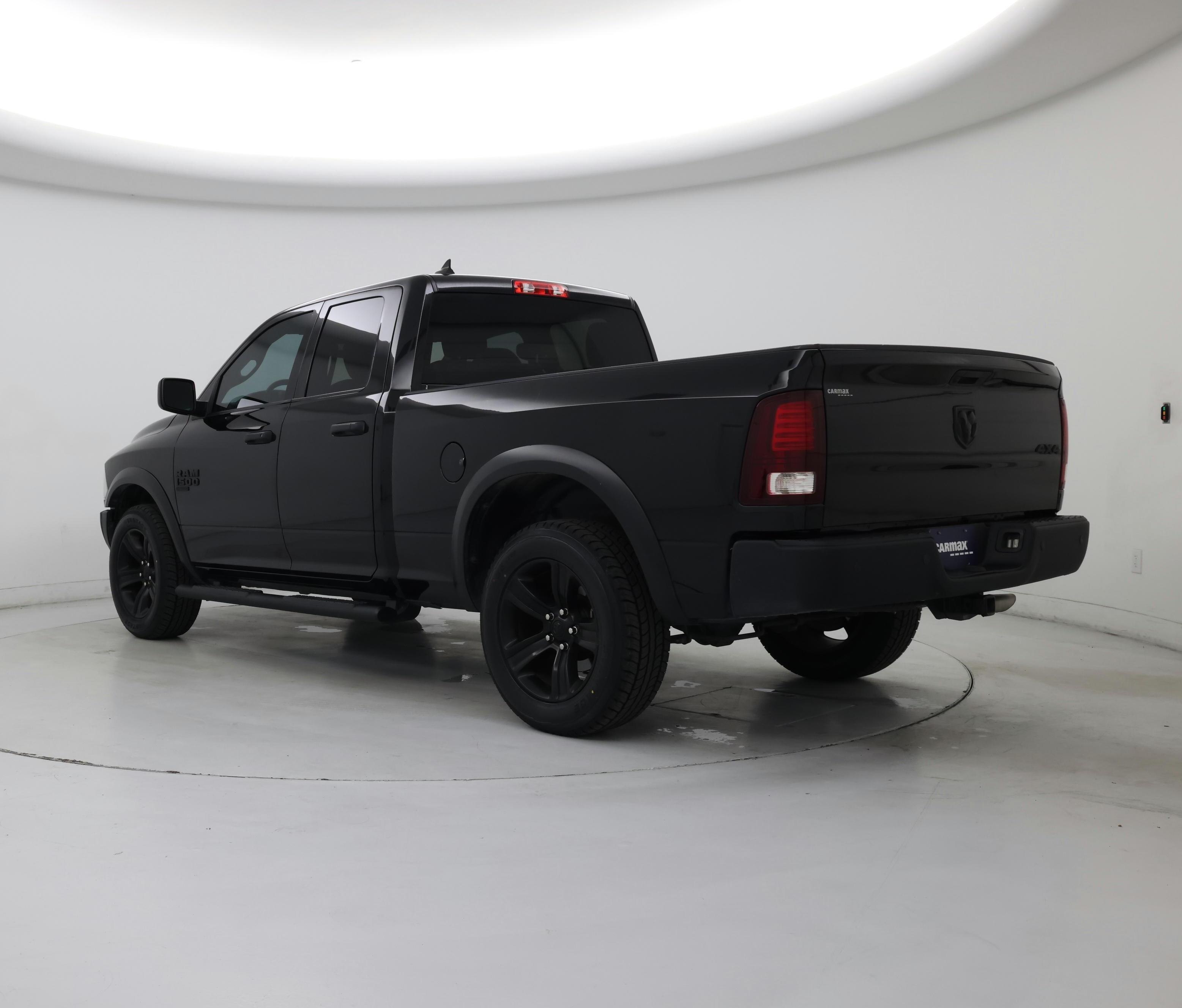 Thumbnail: 2022 RAM 1500 Classic - 2