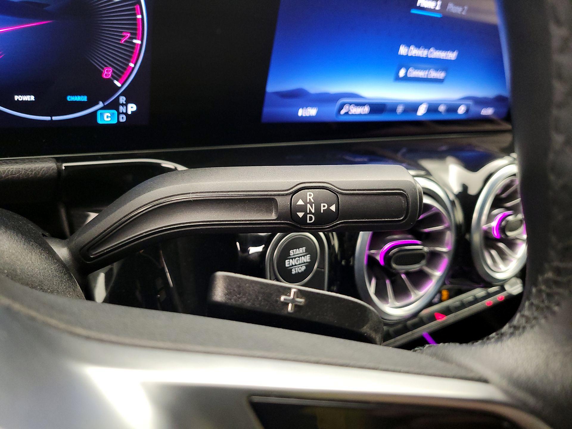 Thumbnail: 2025 Mercedes-Benz GLA - 17