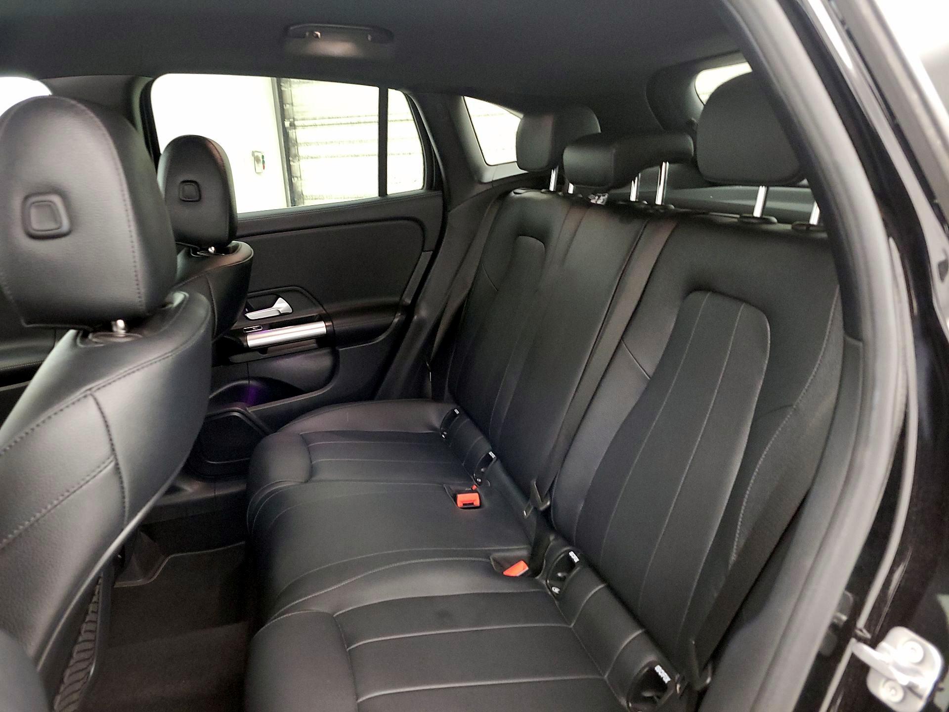 Thumbnail: 2025 Mercedes-Benz GLA - 19