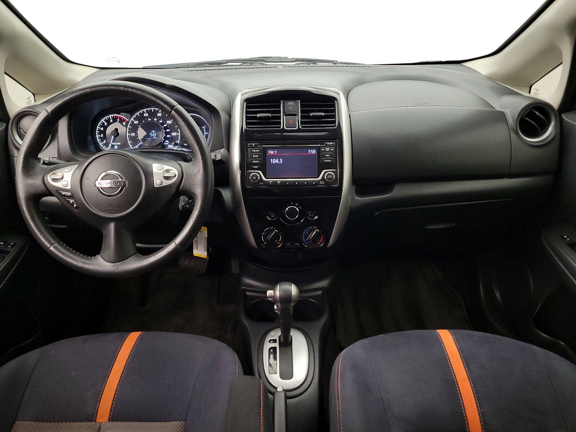 Thumbnail: 2015 Nissan Versa Note - 9
